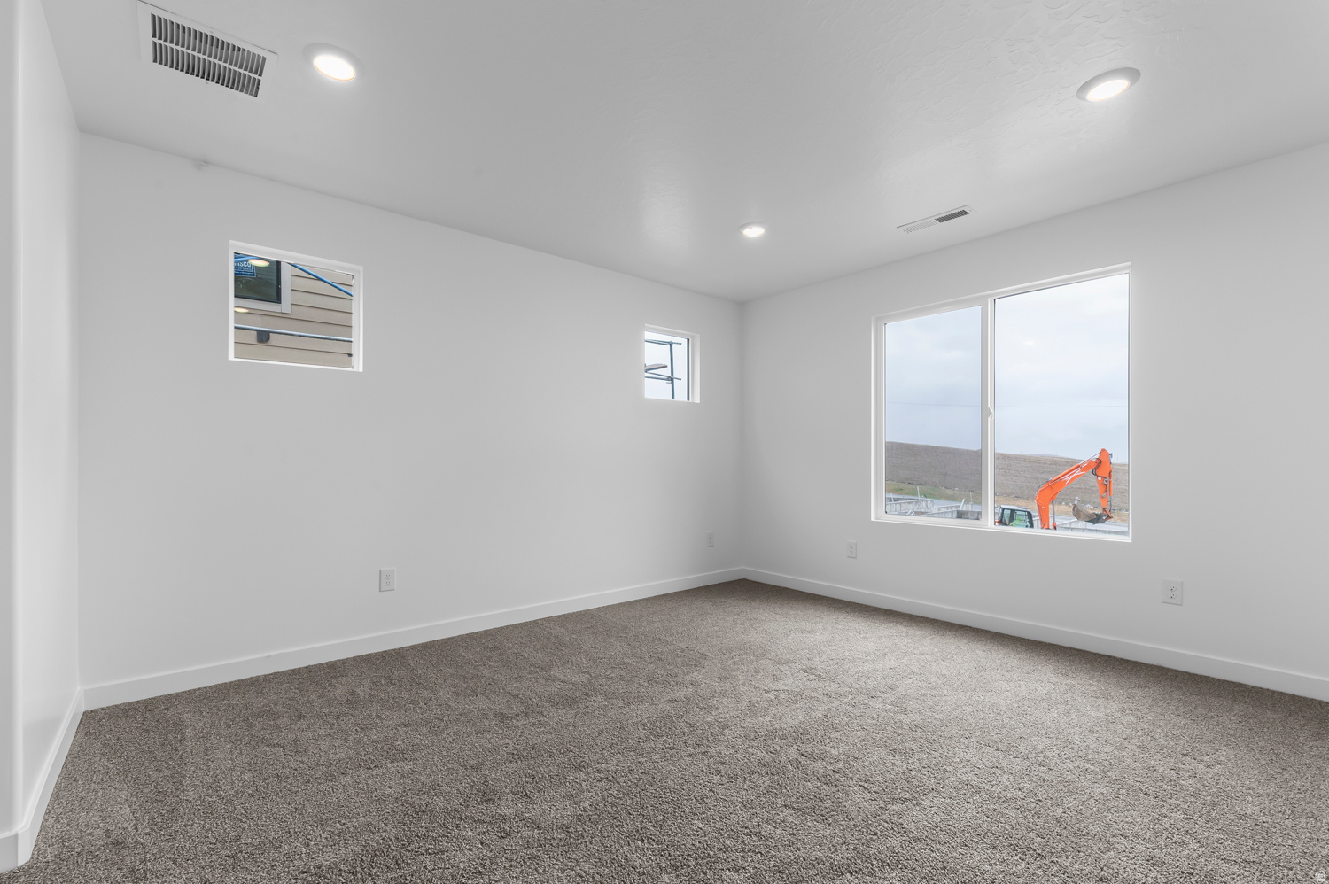 INVERNESS BY D.R. HORTON - Residential