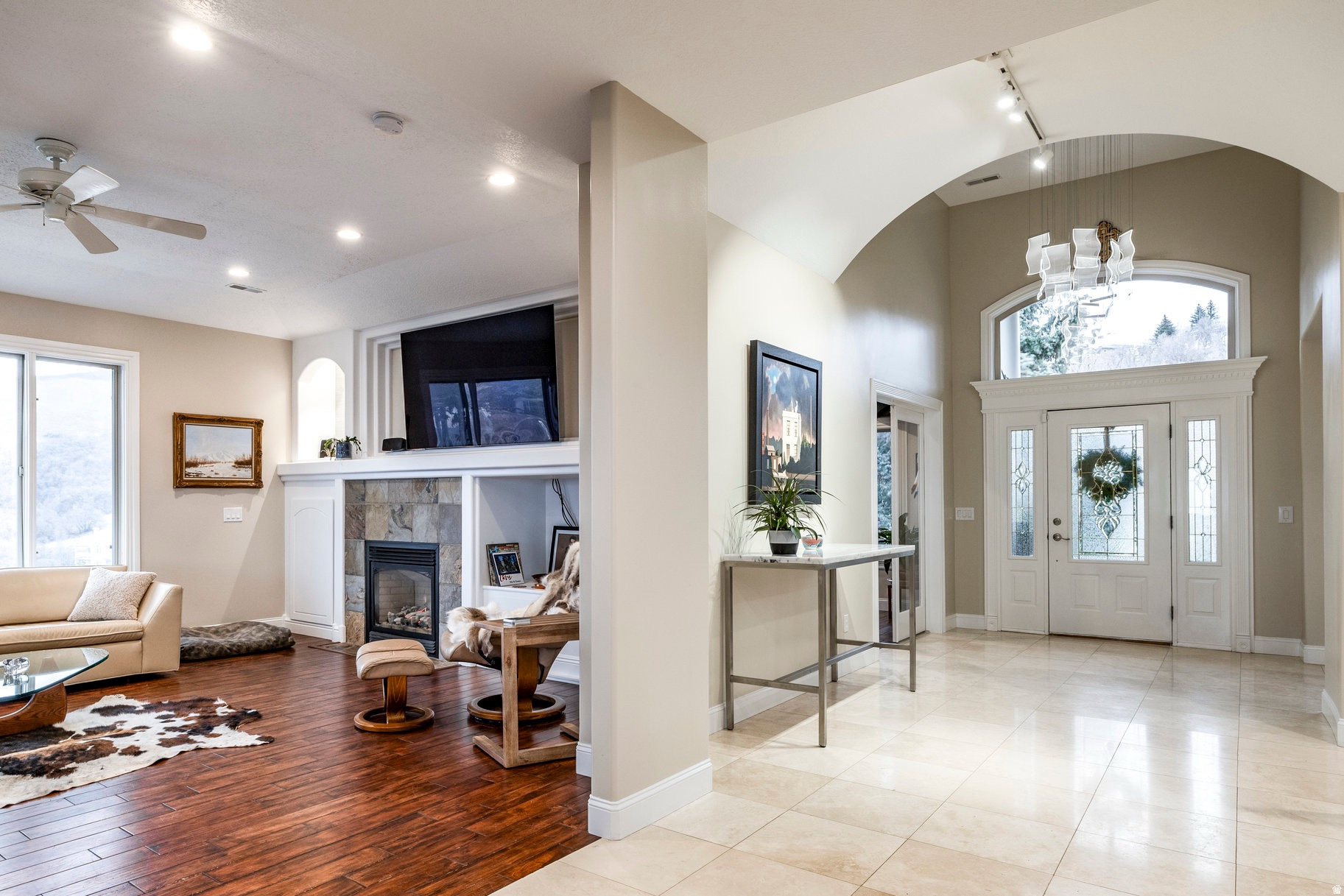 SUNSET HOLLOW - Residential