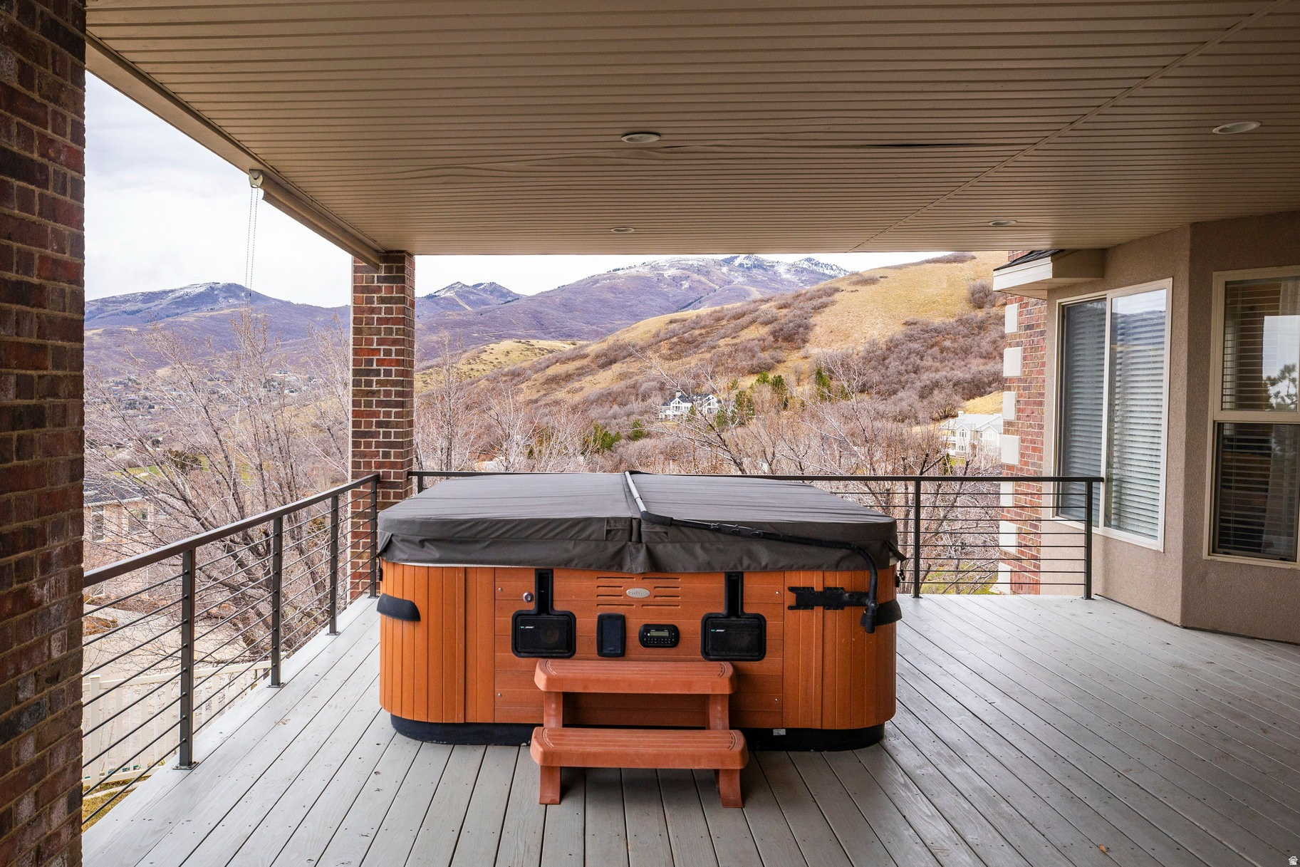SUNSET HOLLOW - Residential