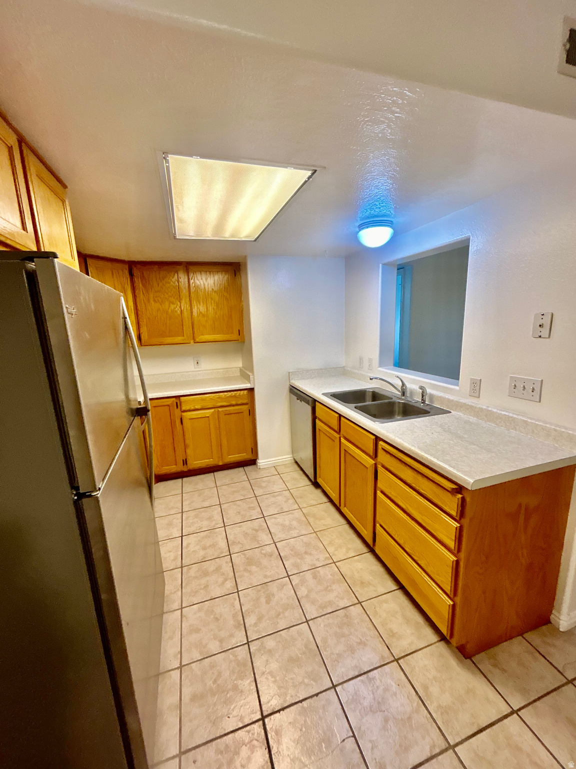 WESTON / SHADOW RIDGE CONDOMINIUMS - Residential