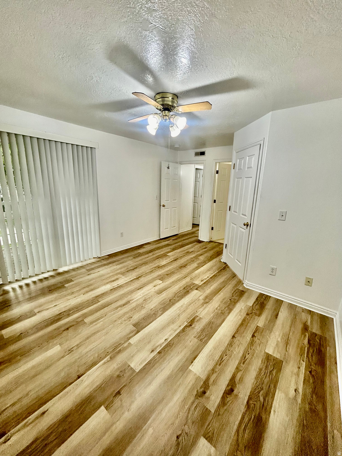 WESTON / SHADOW RIDGE CONDOMINIUMS - Residential