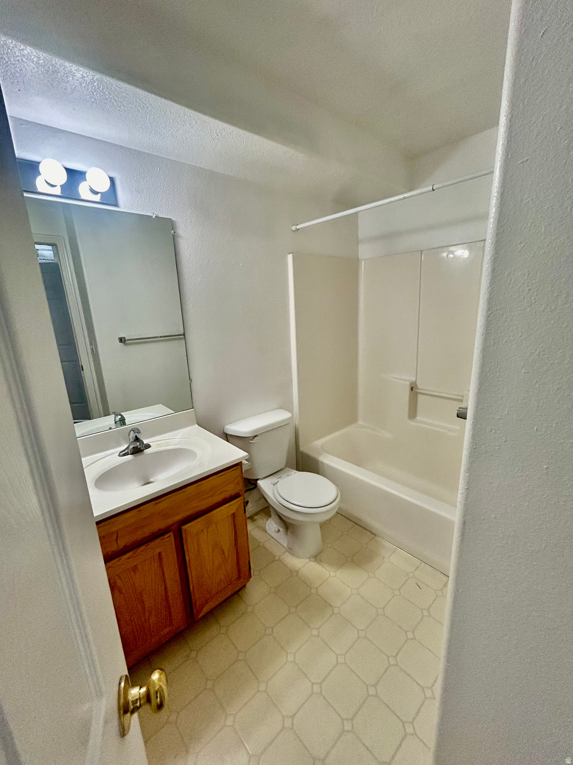 WESTON / SHADOW RIDGE CONDOMINIUMS - Residential
