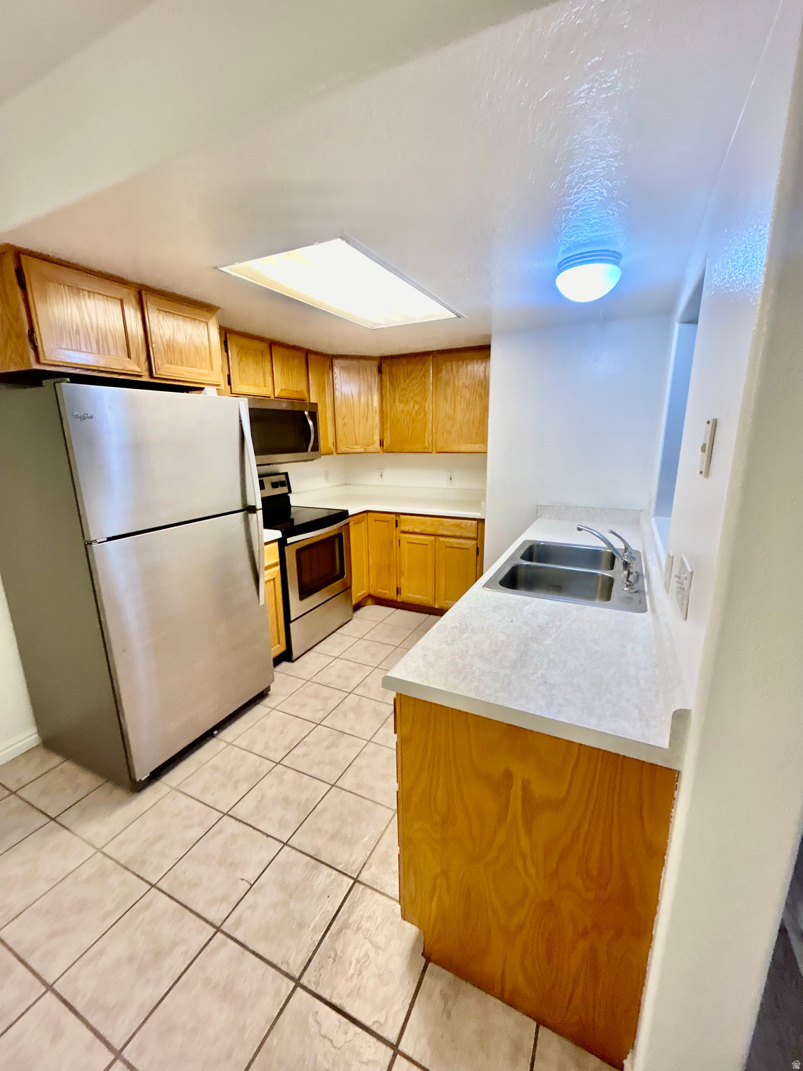 WESTON / SHADOW RIDGE CONDOMINIUMS - Residential