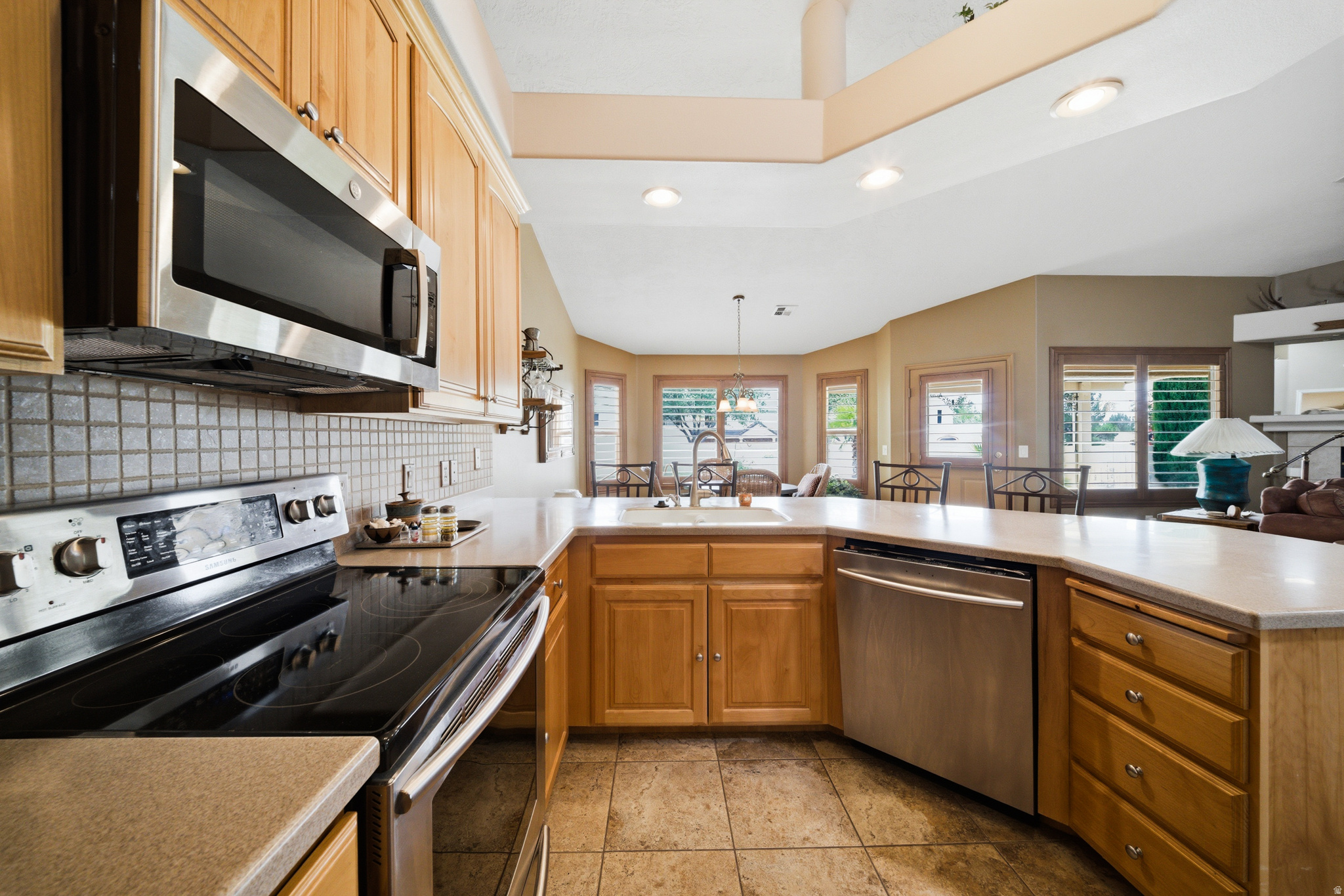 SILVERCREEK TH 1 AMD - Residential