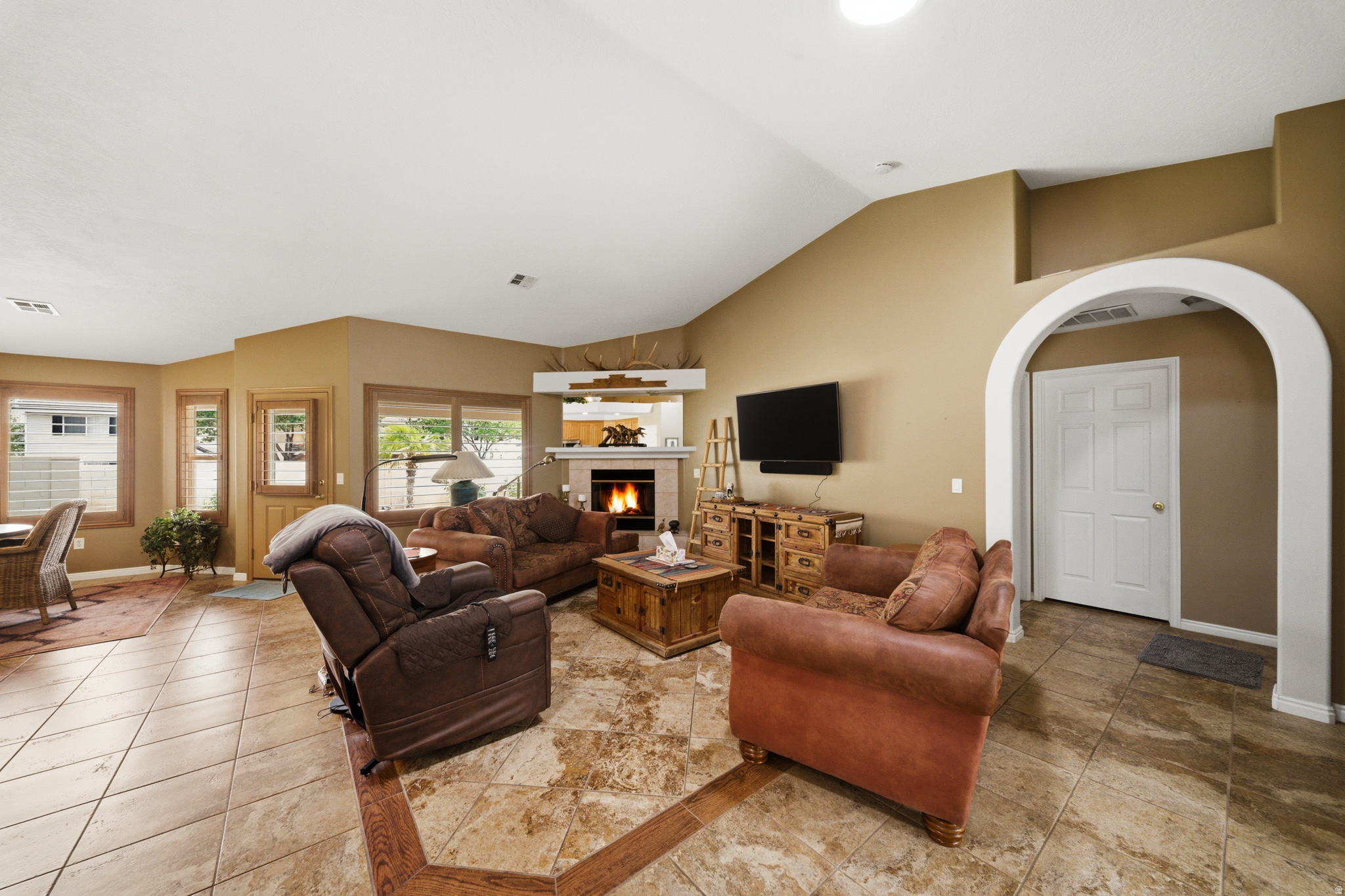 SILVERCREEK TH 1 AMD - Residential