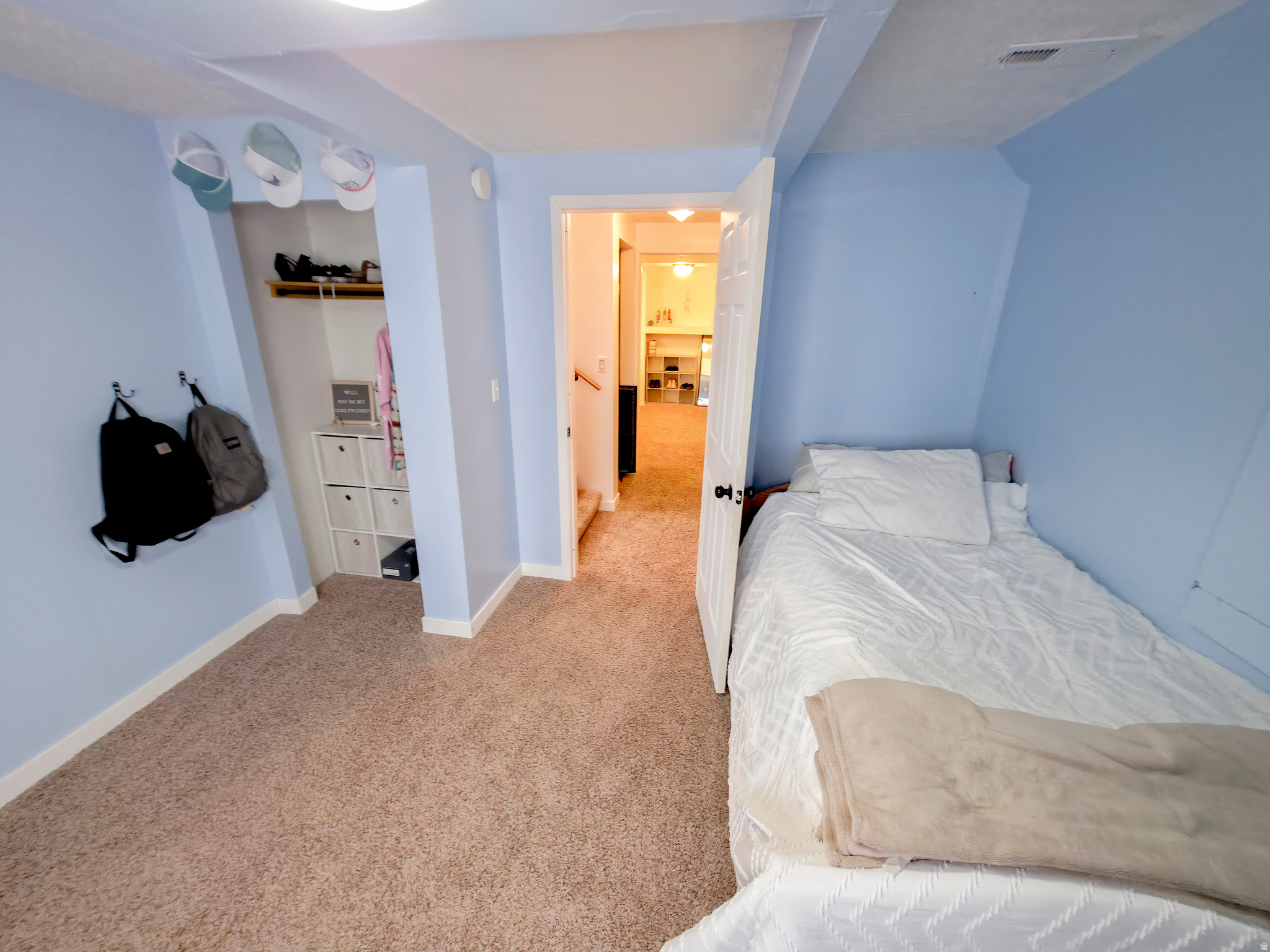 WALNUT HILLS - Residential