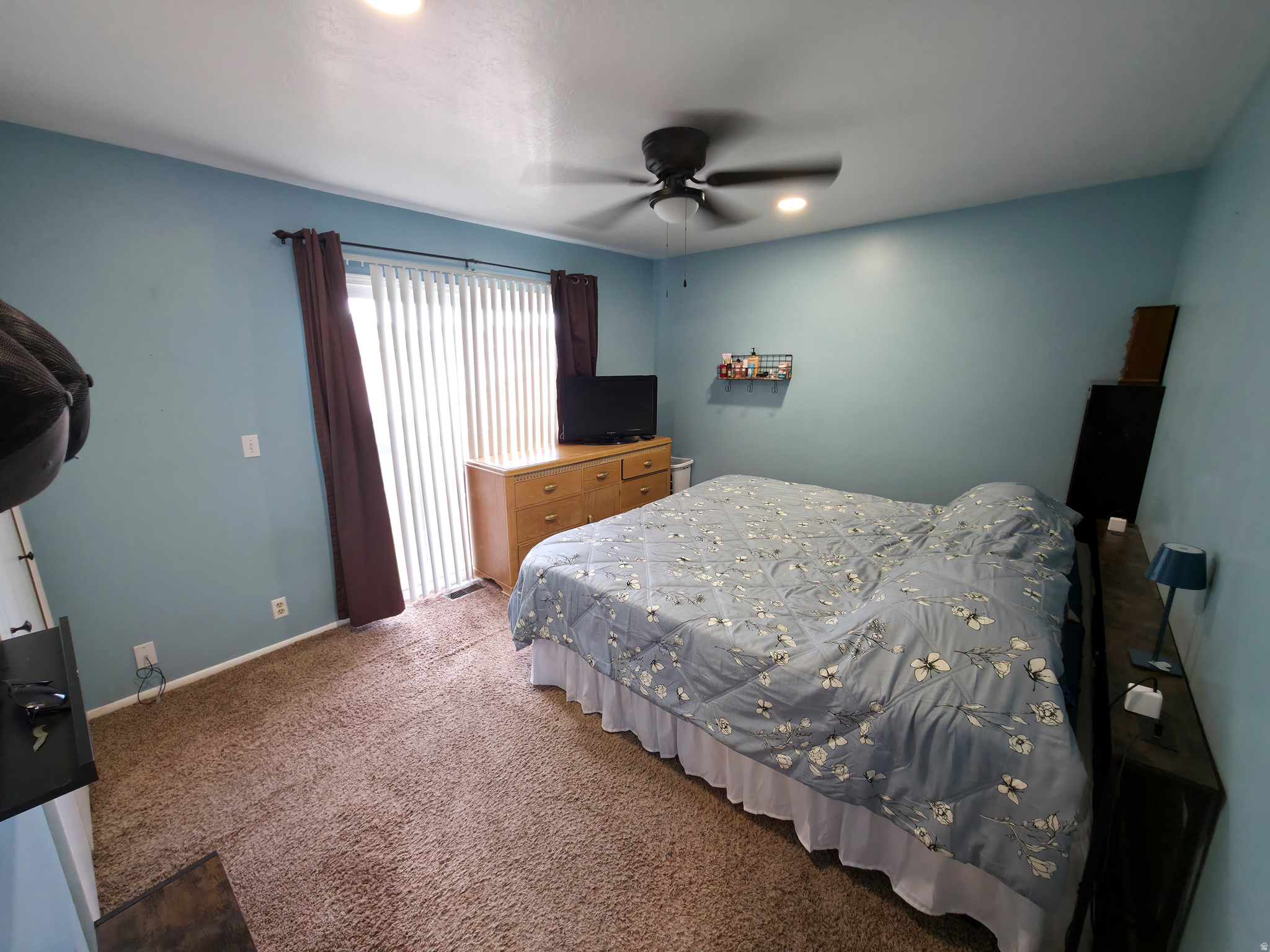WALNUT HILLS - Residential