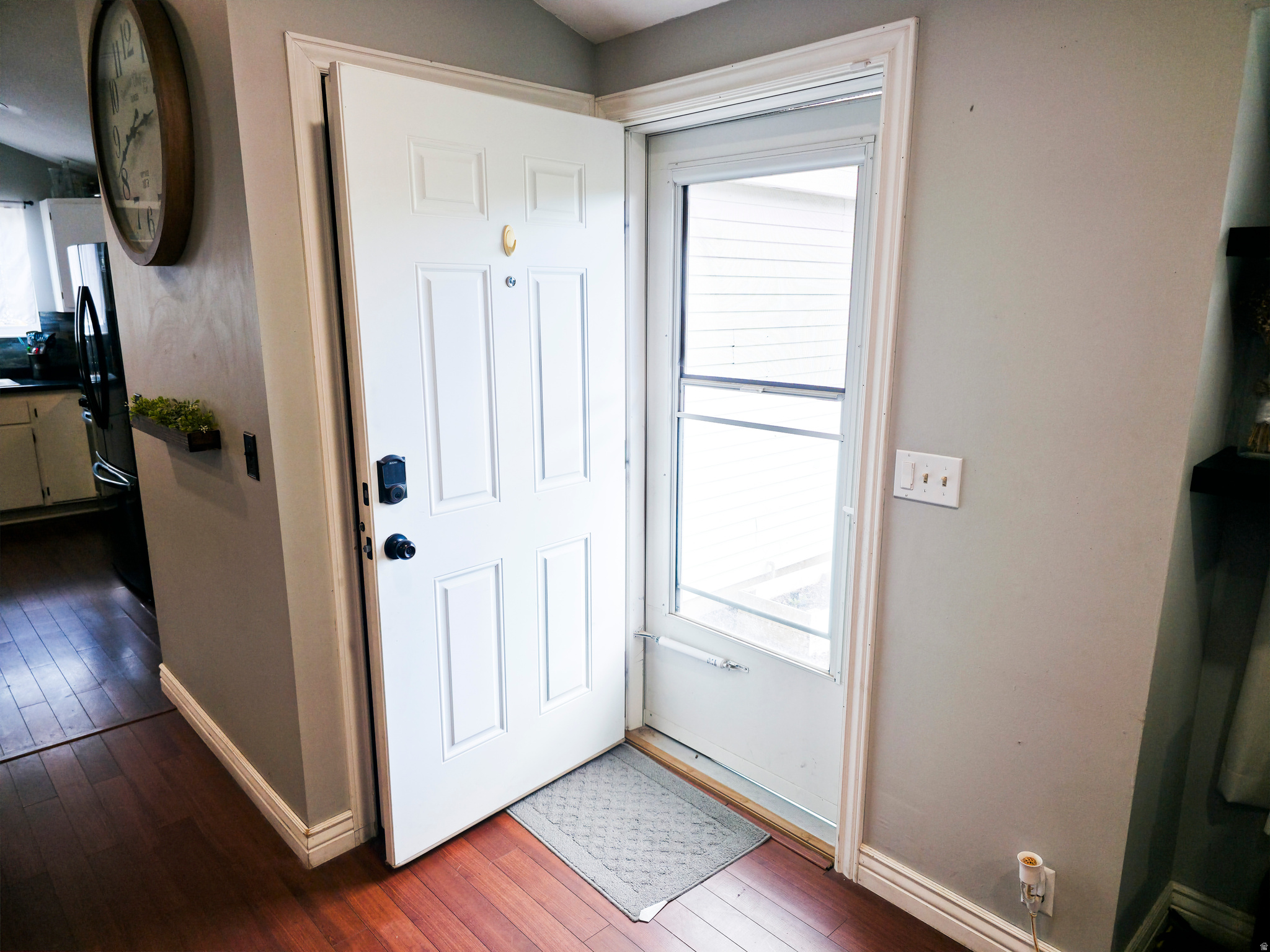 WALNUT HILLS - Residential