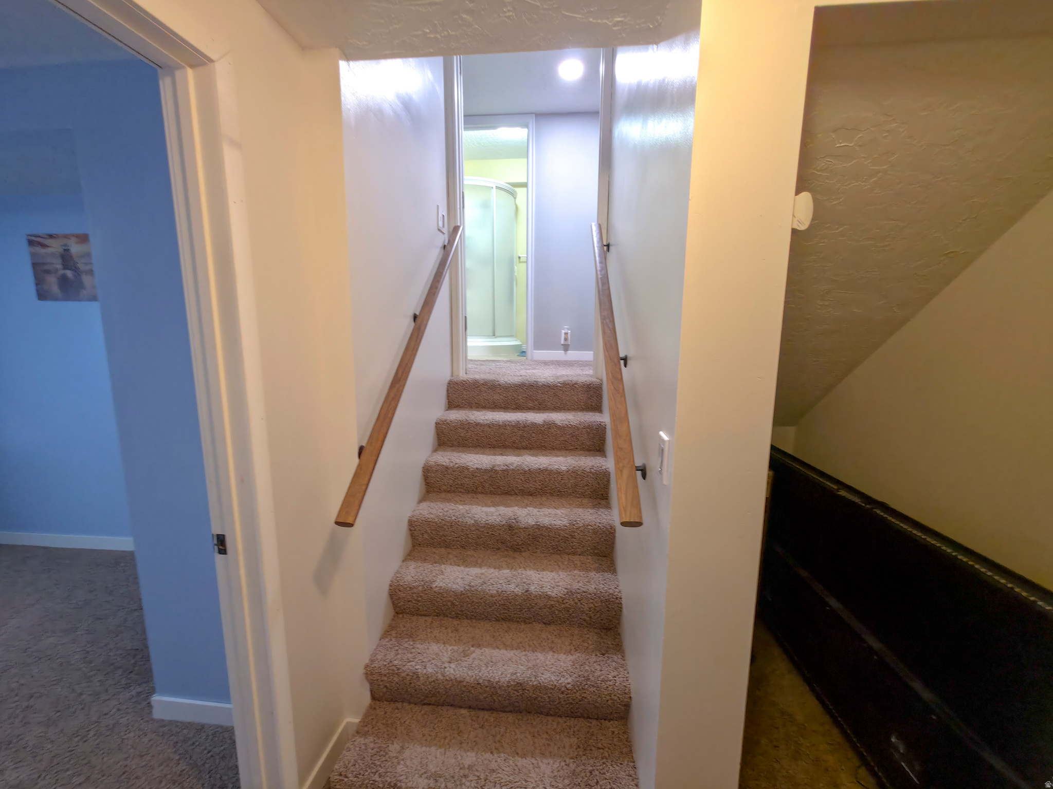 WALNUT HILLS - Residential