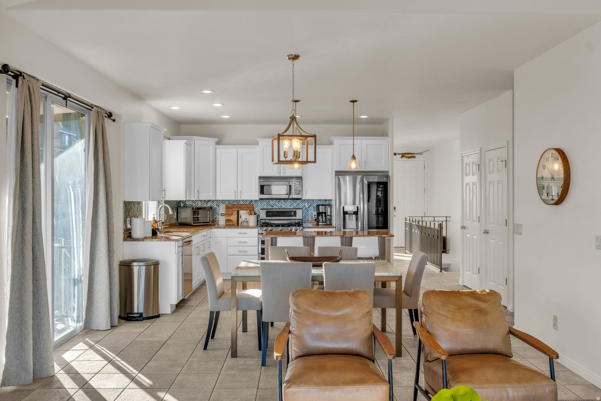 EAGLE CREST 1 - Residential