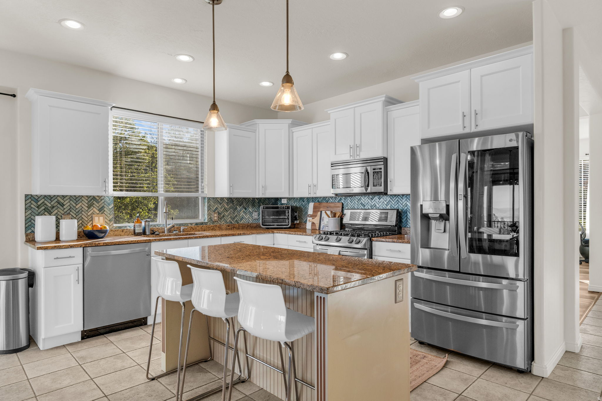 EAGLE CREST 1 - Residential