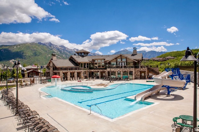 EAGLE CREST 1 - Residential