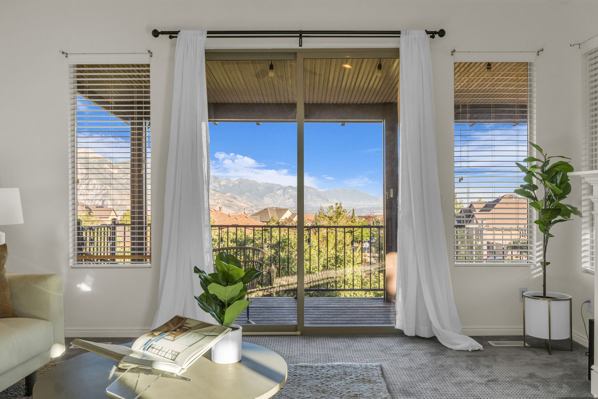 EAGLE CREST 1 - Residential