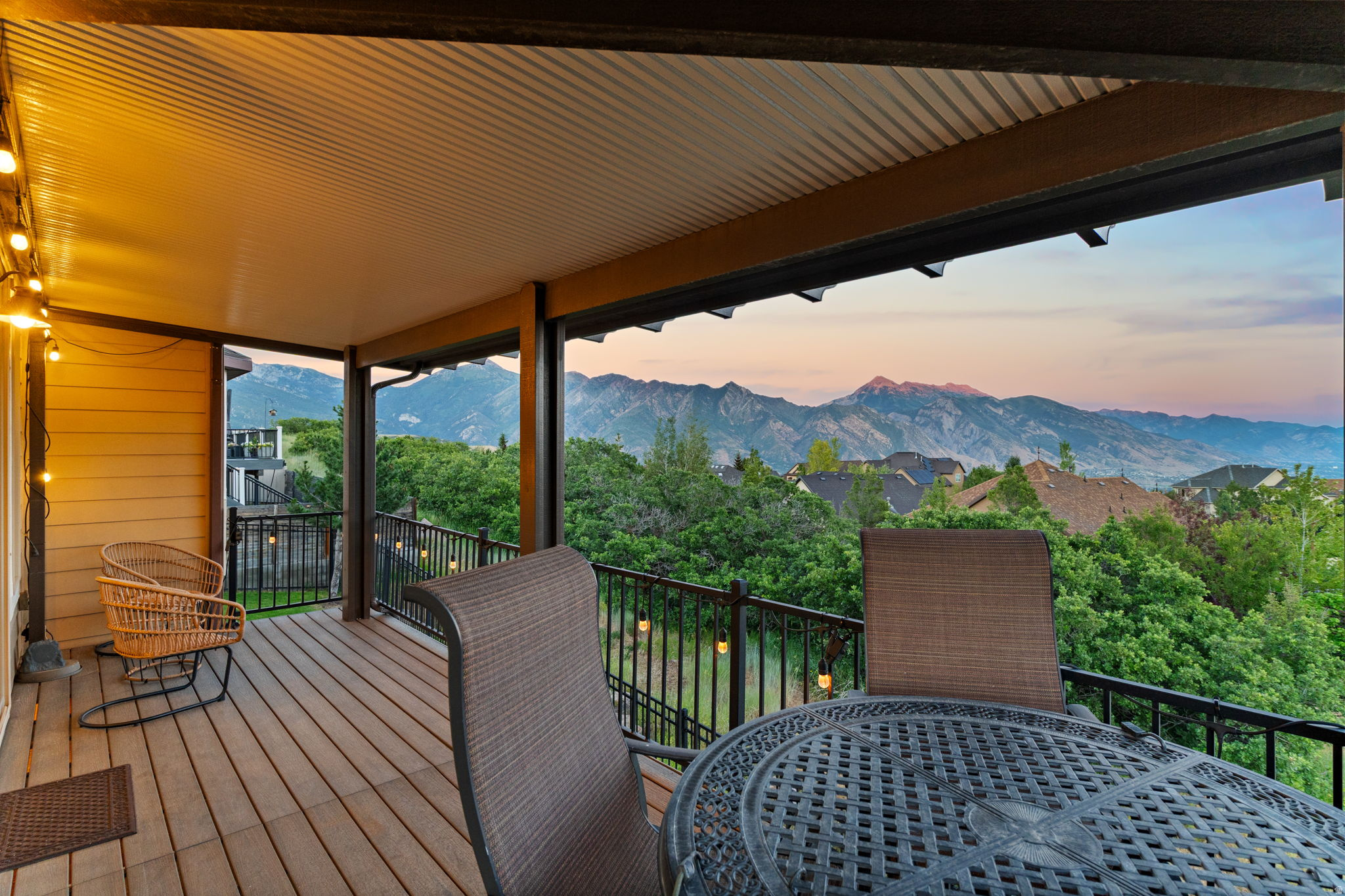 EAGLE CREST 1 - Residential