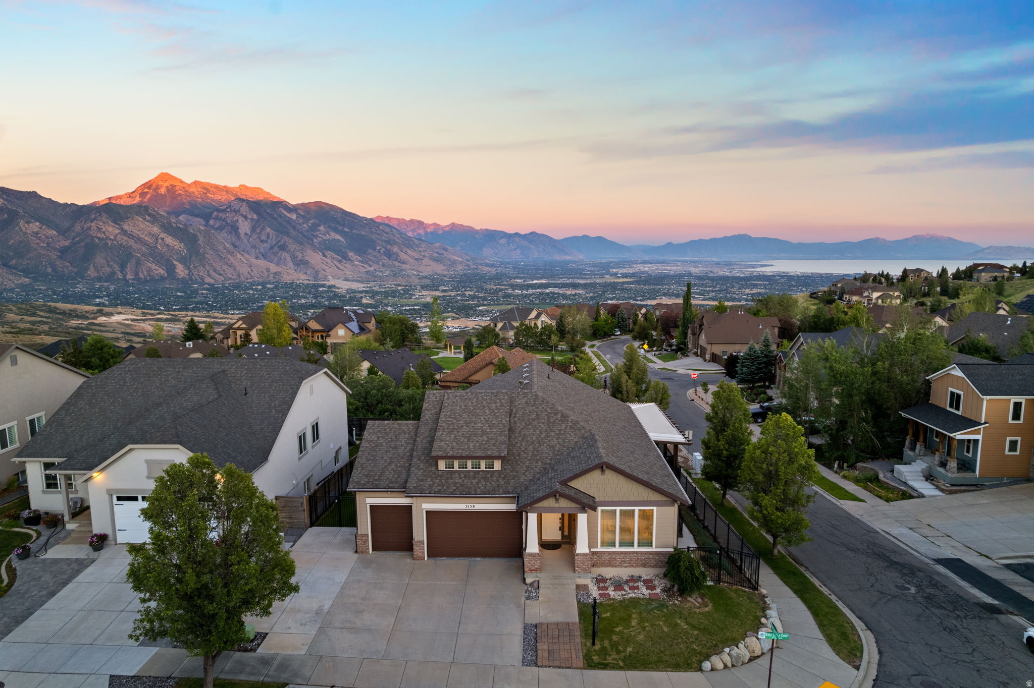 EAGLE CREST 1 - Residential