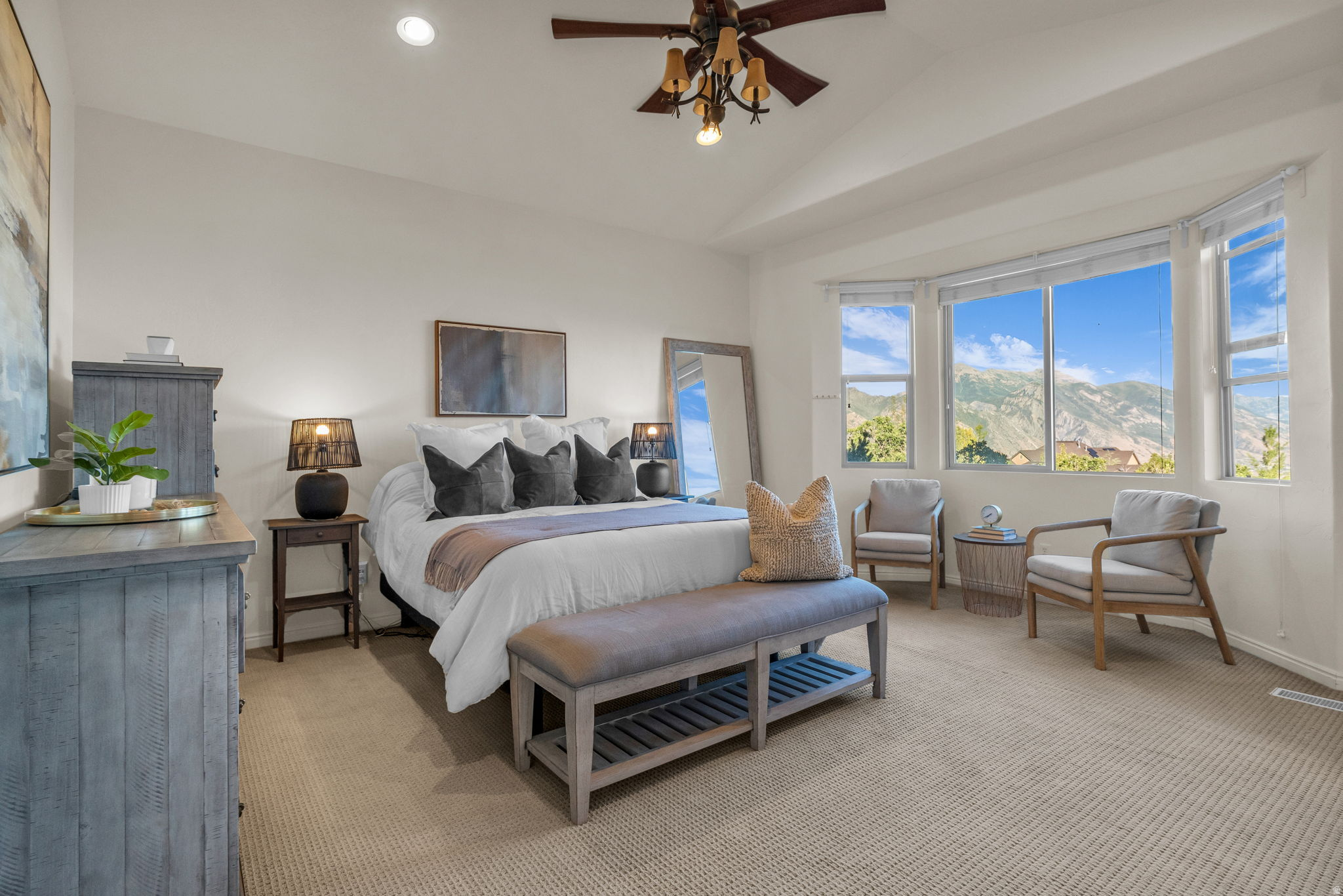 EAGLE CREST 1 - Residential