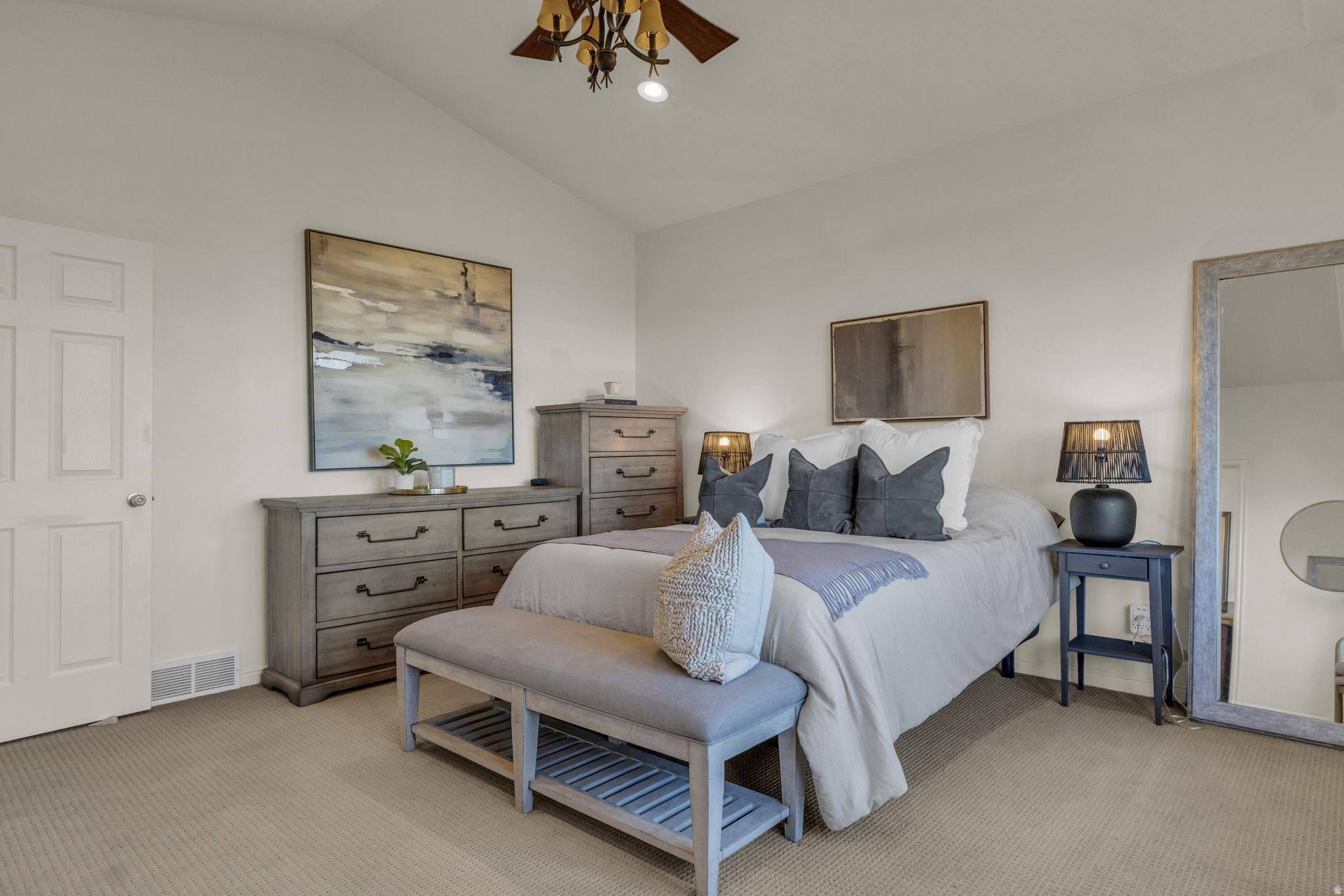 EAGLE CREST 1 - Residential