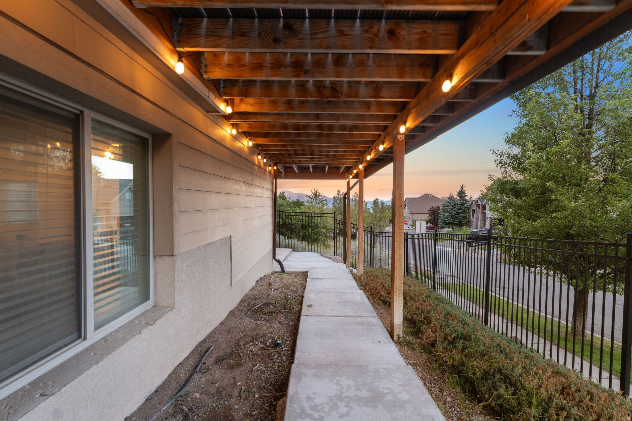 EAGLE CREST 1 - Residential