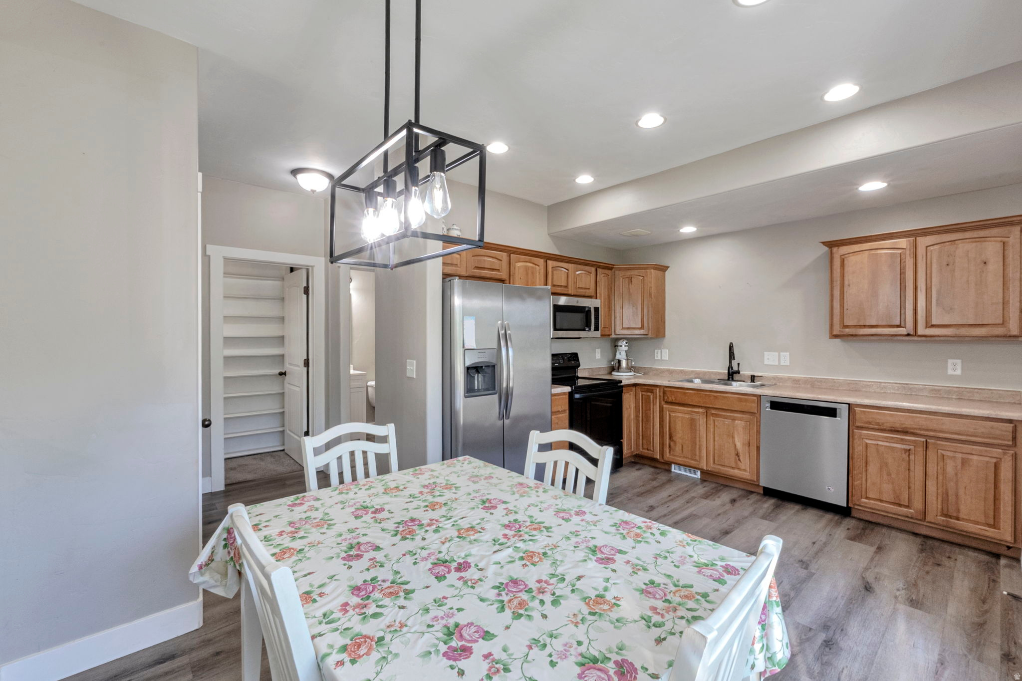 KENNECOTT DAYBREAK PLAT 6 - Residential