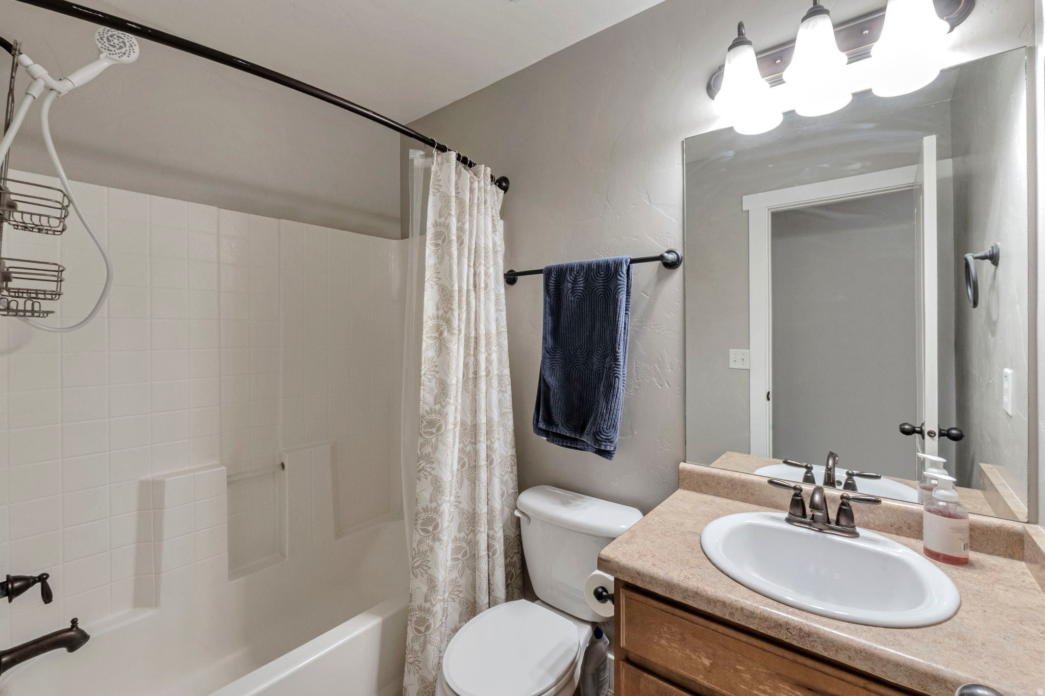 KENNECOTT DAYBREAK PLAT 6 - Residential