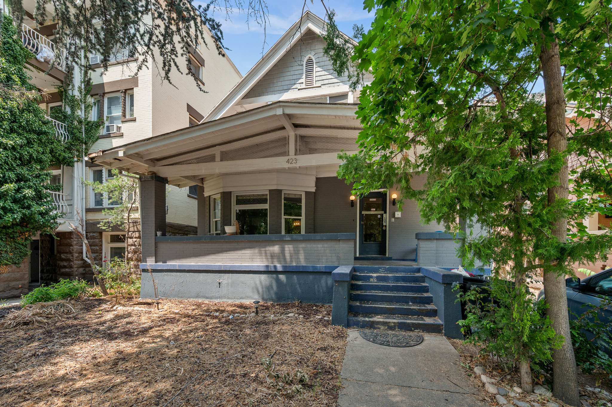 AVENUES - Residential