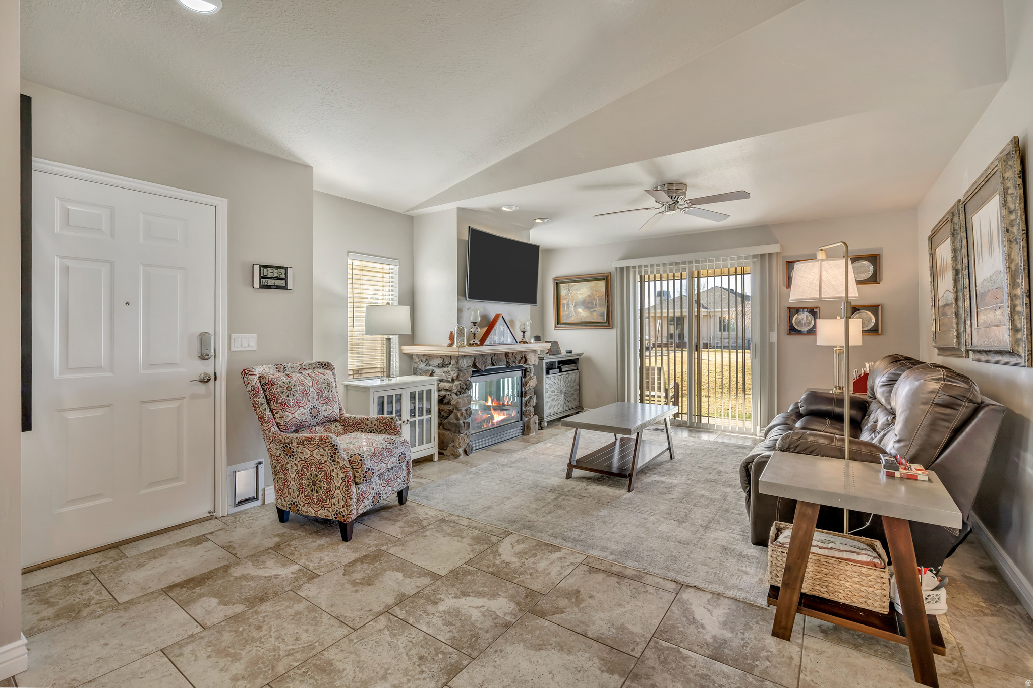 SPRING HOLLOW AT BATEMAN FARM - Residential