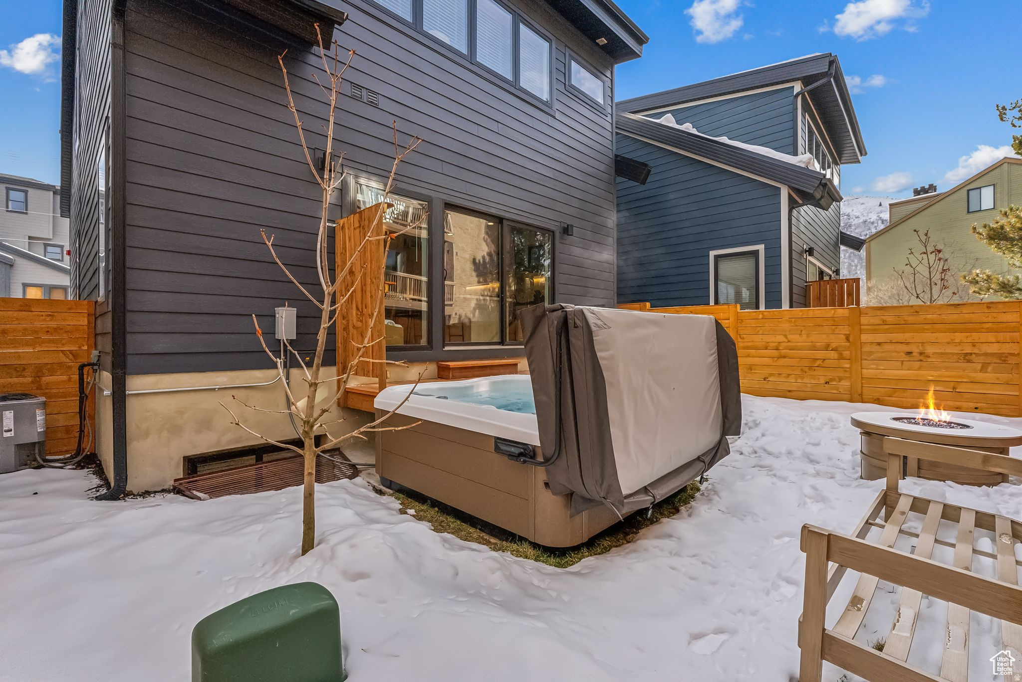 SNYDERS ADDITION - Residential