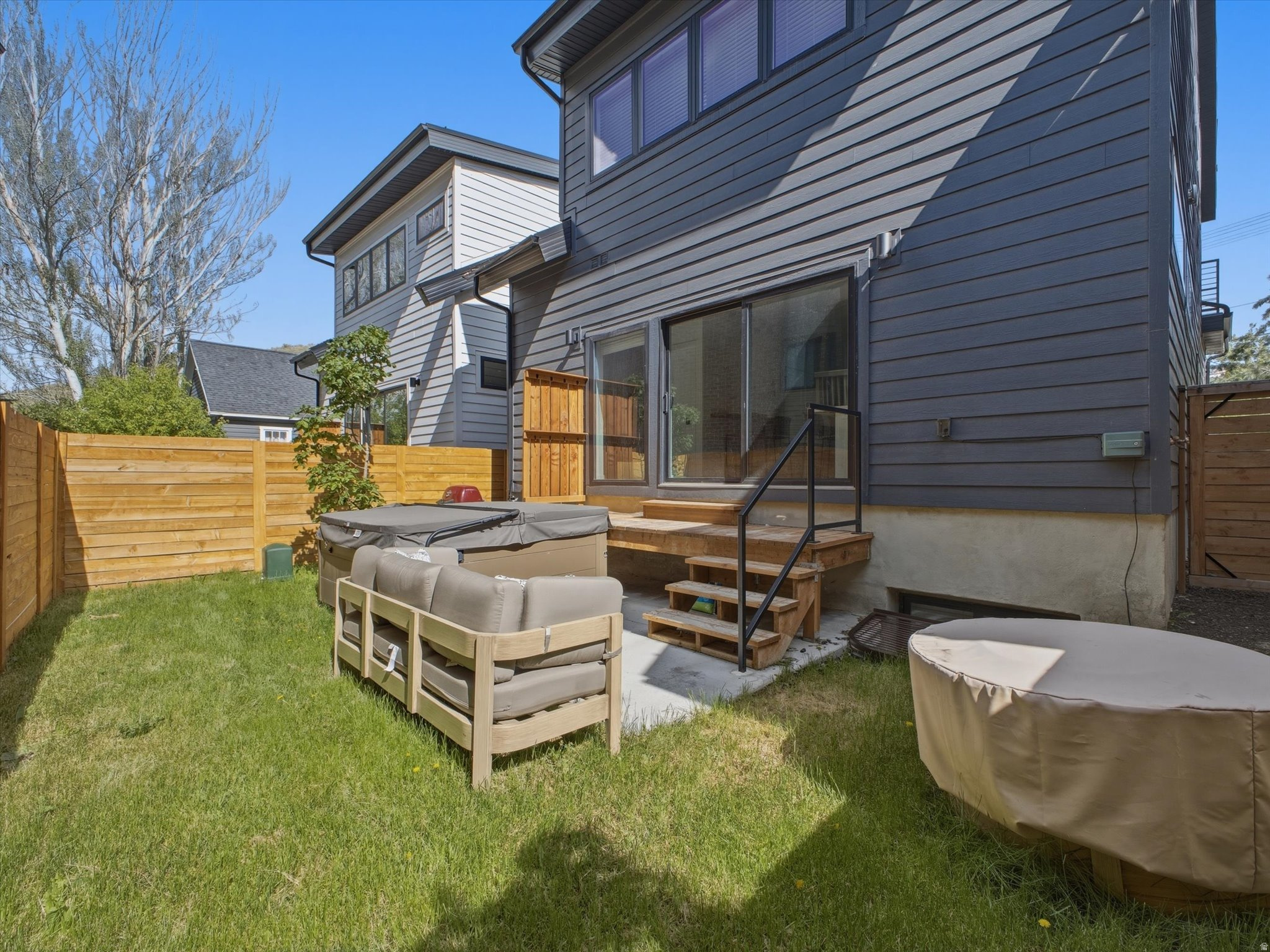 SNYDERS ADDITION - Residential