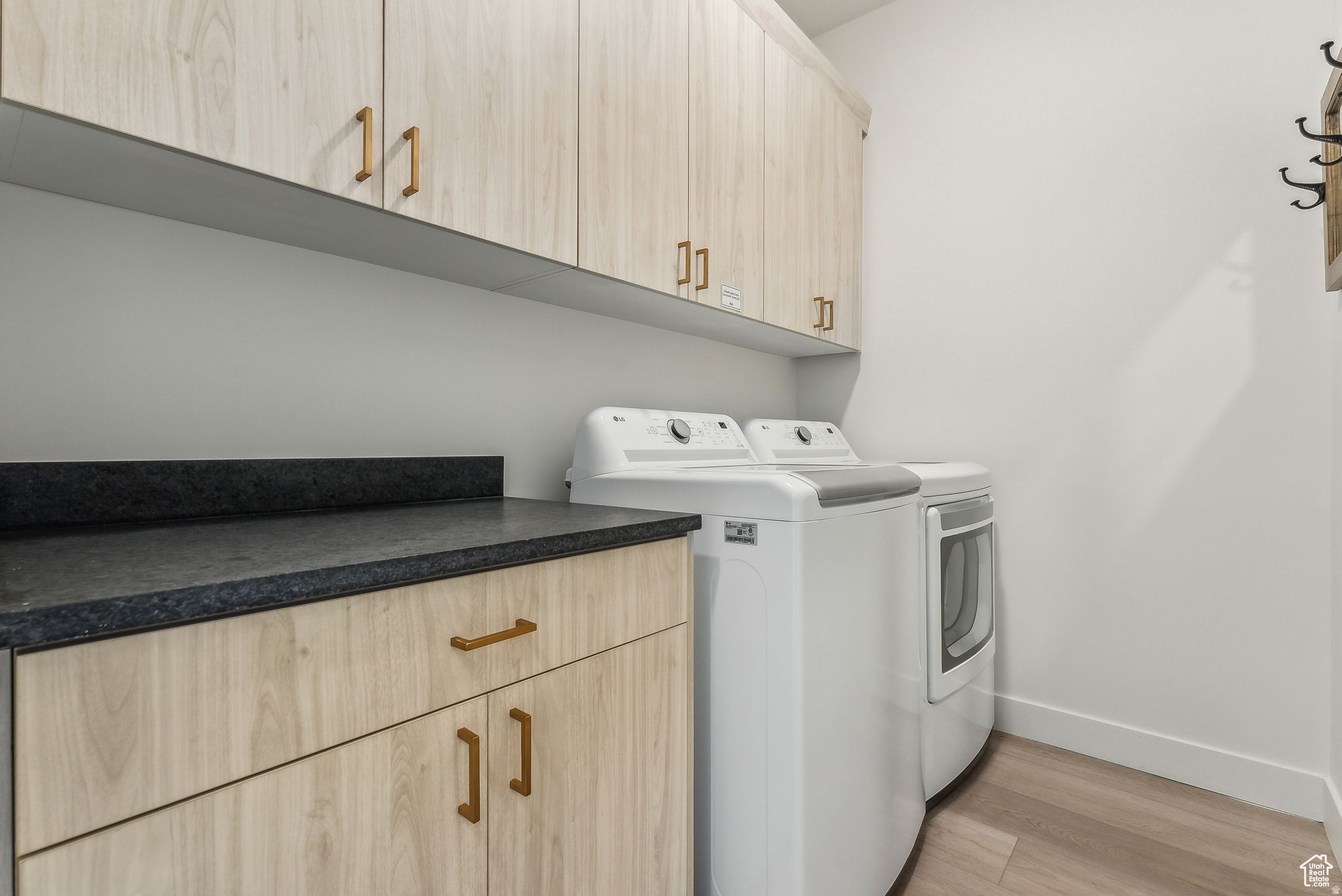 SNYDERS ADDITION - Residential