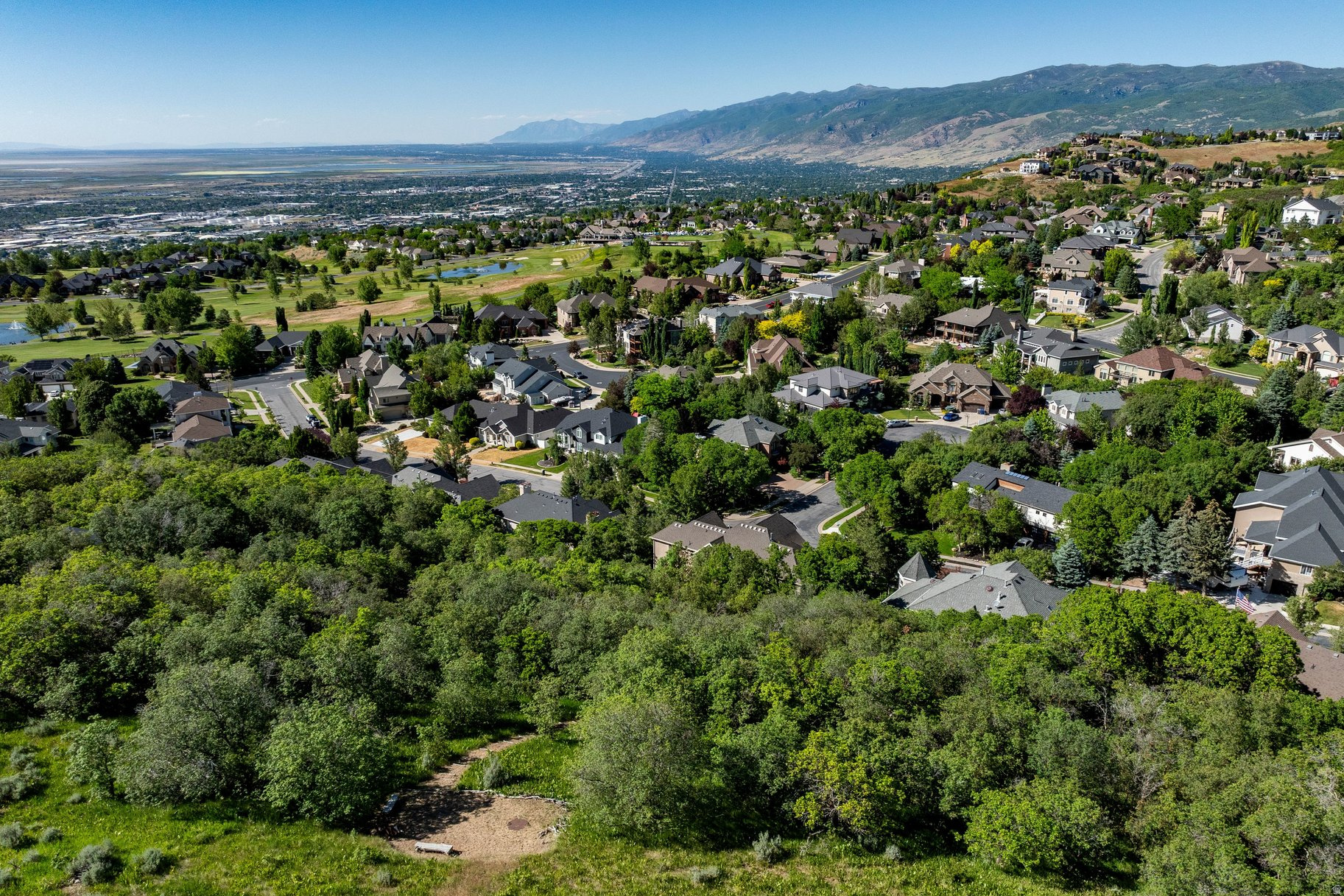 EAGLEWOOD COVE - Residential