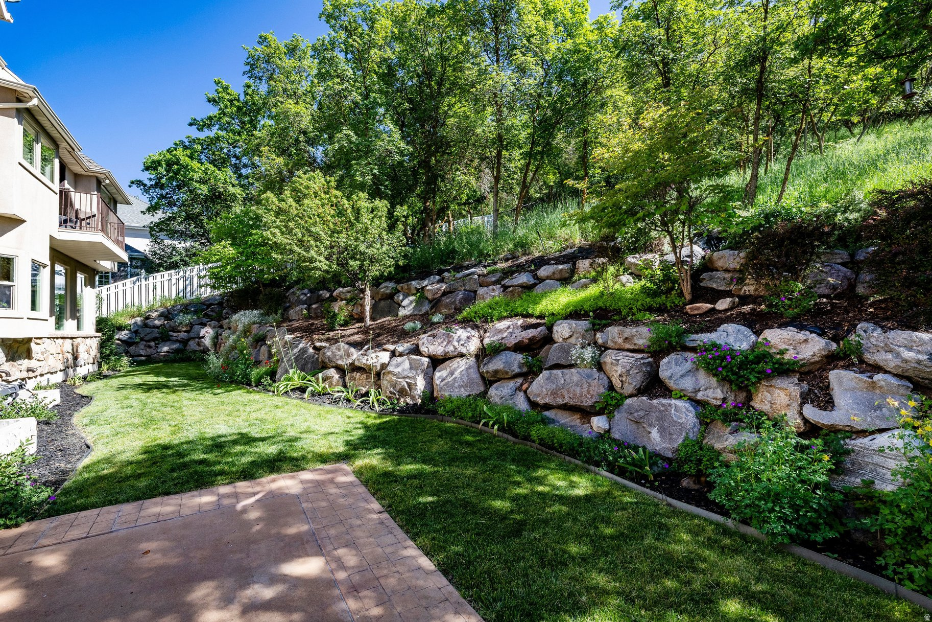 EAGLEWOOD COVE - Residential