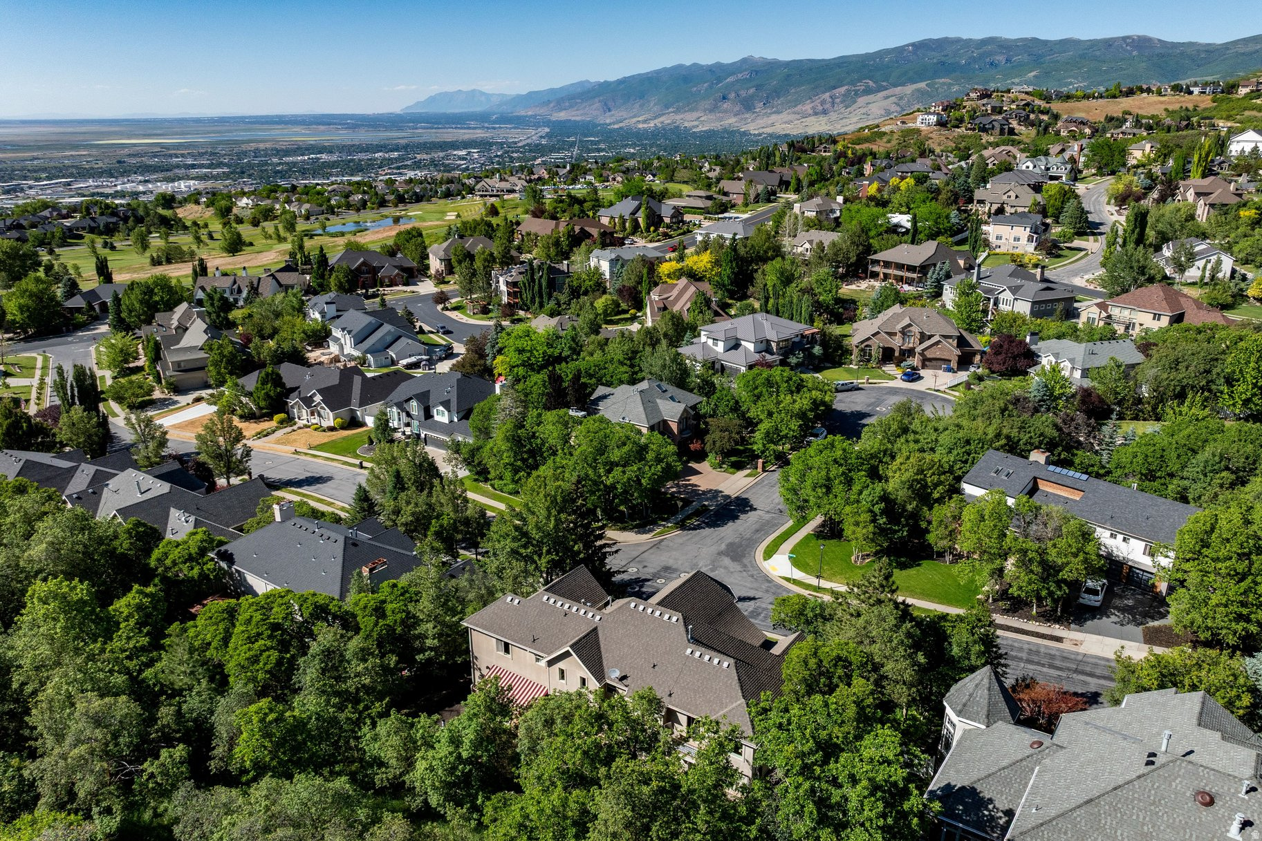 EAGLEWOOD COVE - Residential