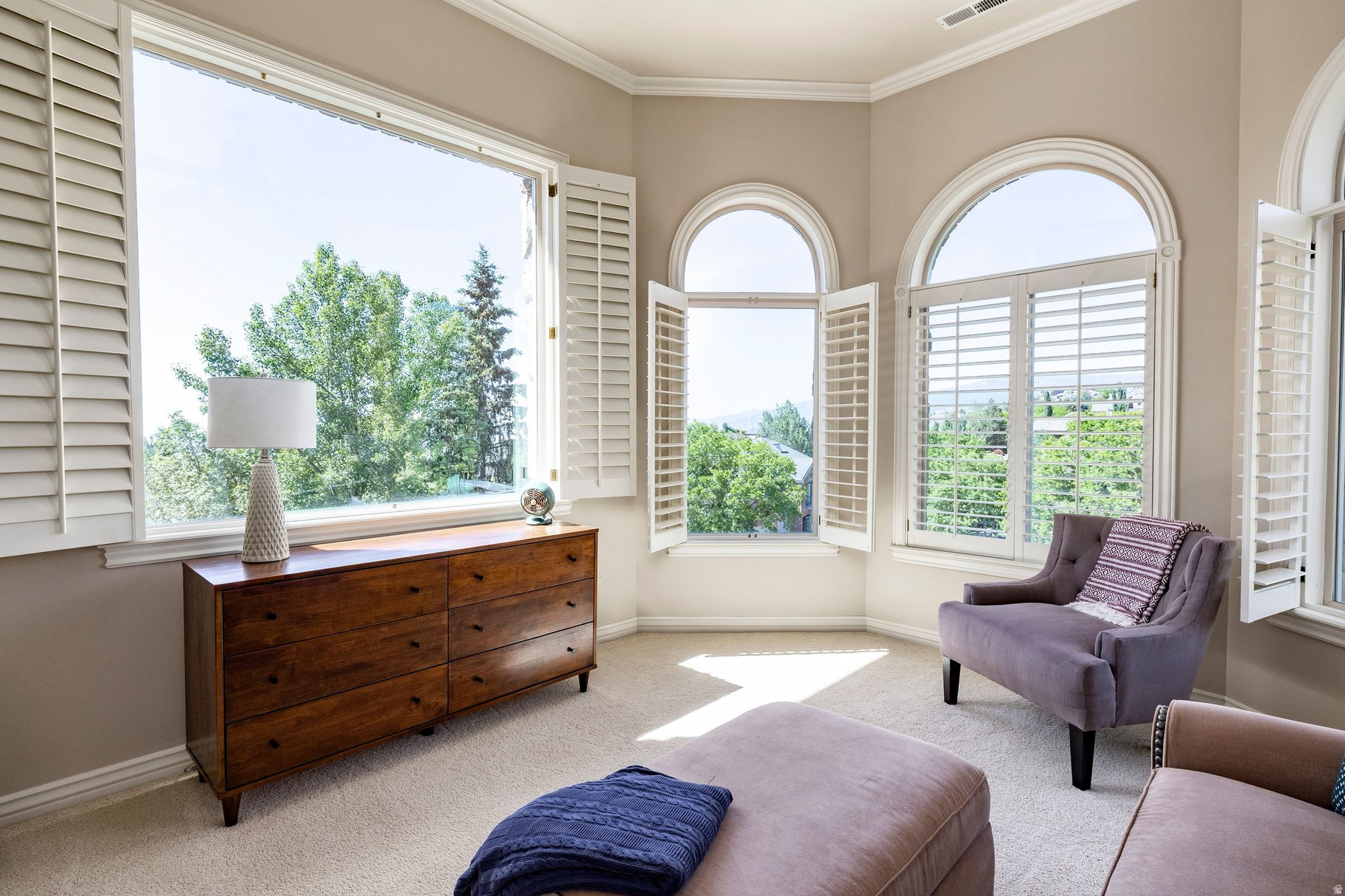 EAGLEWOOD COVE - Residential