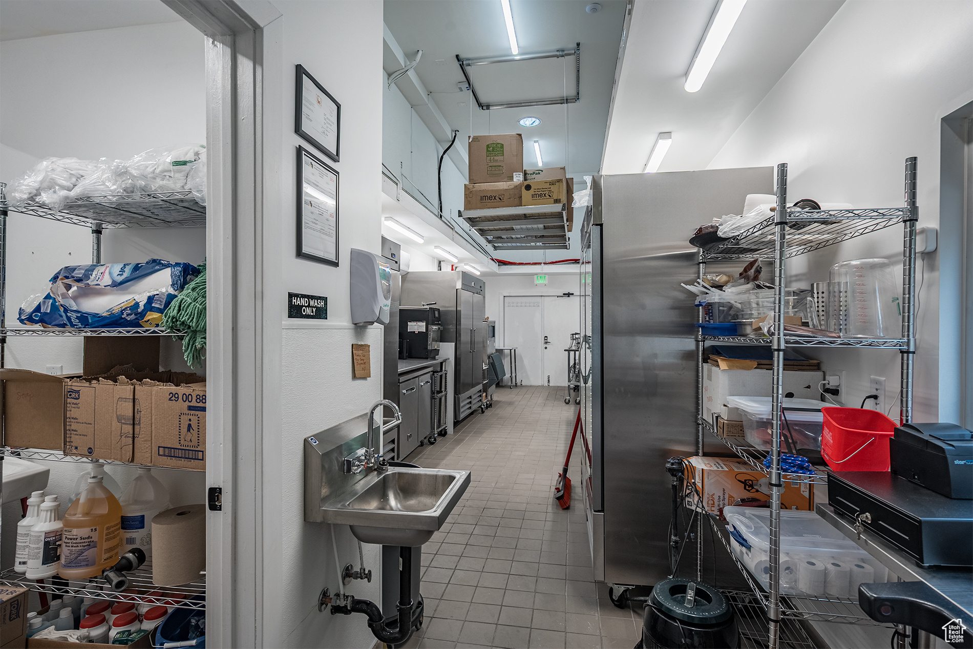HAWKES - Commercial Sale