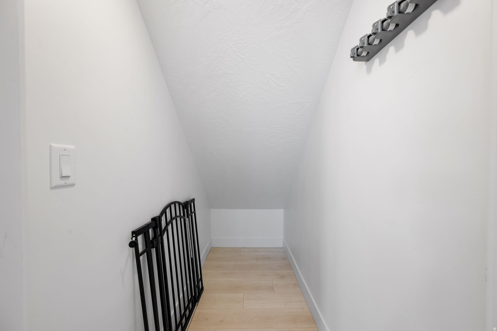 SALARNO HILLS AT DIVARIO - Residential