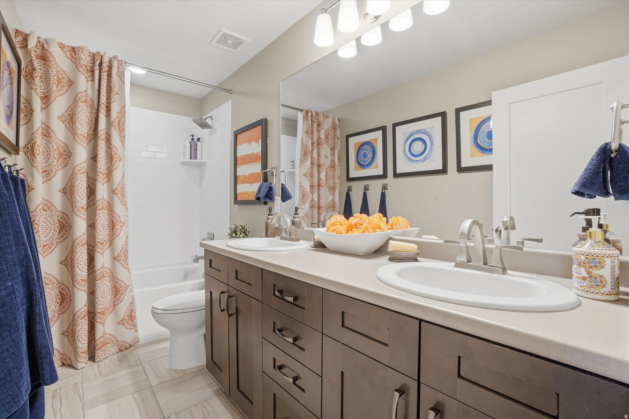 VALLEY STATION - Residential