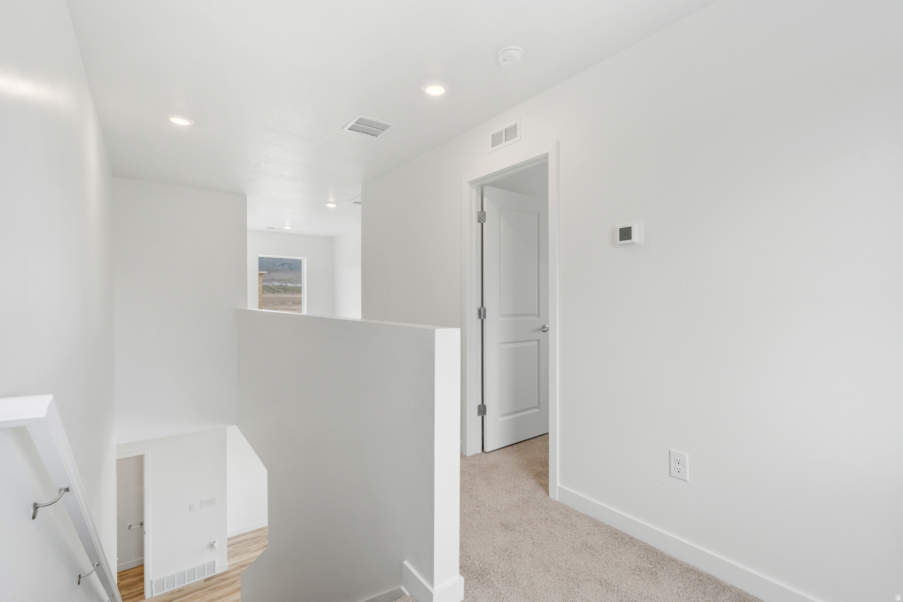 DESERT EDGE - Residential