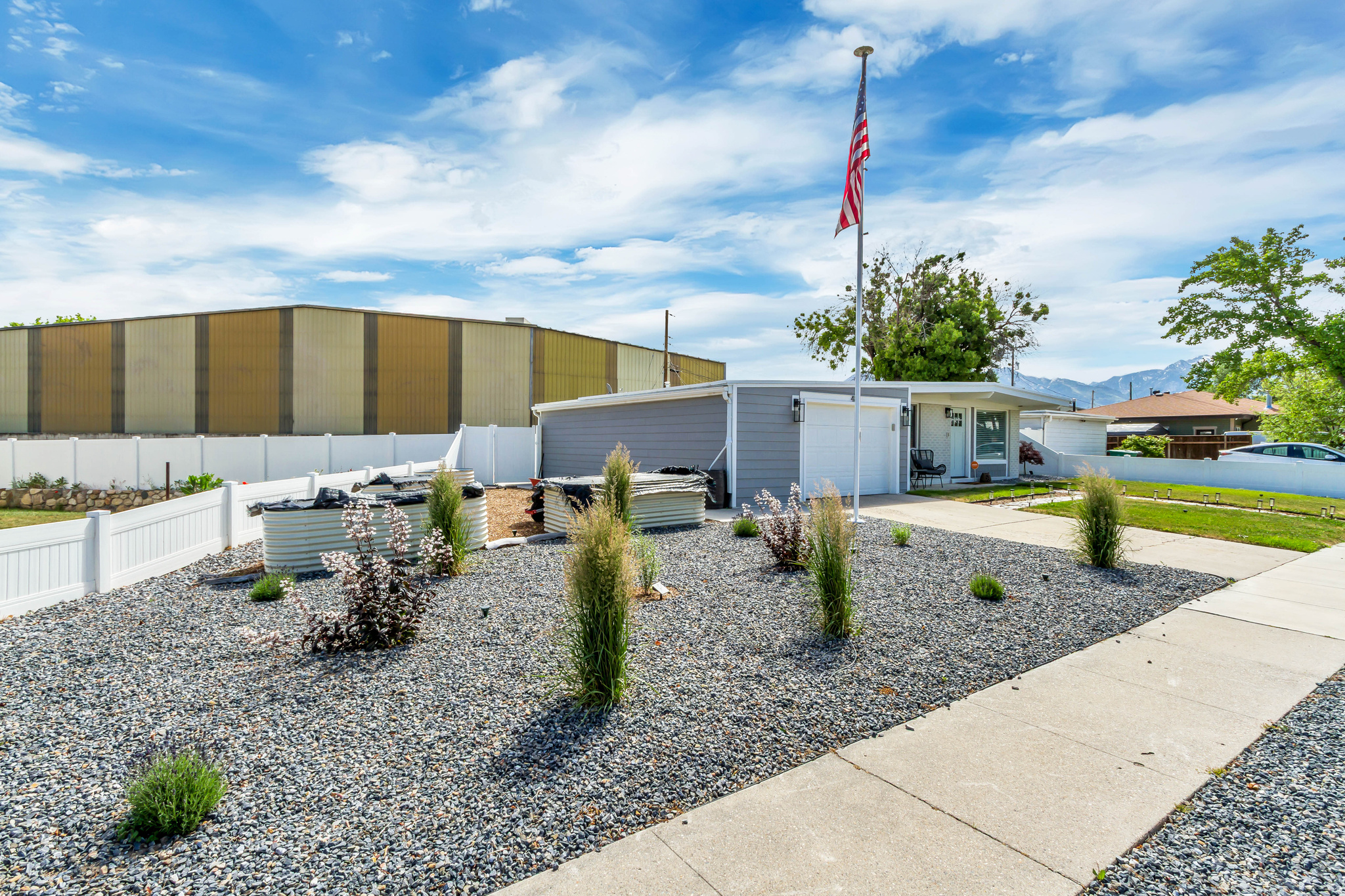 GRANT SUB - Residential