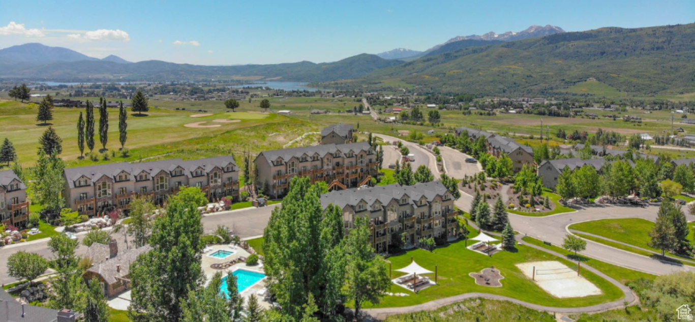 MOOSE HOLLOW - Residential