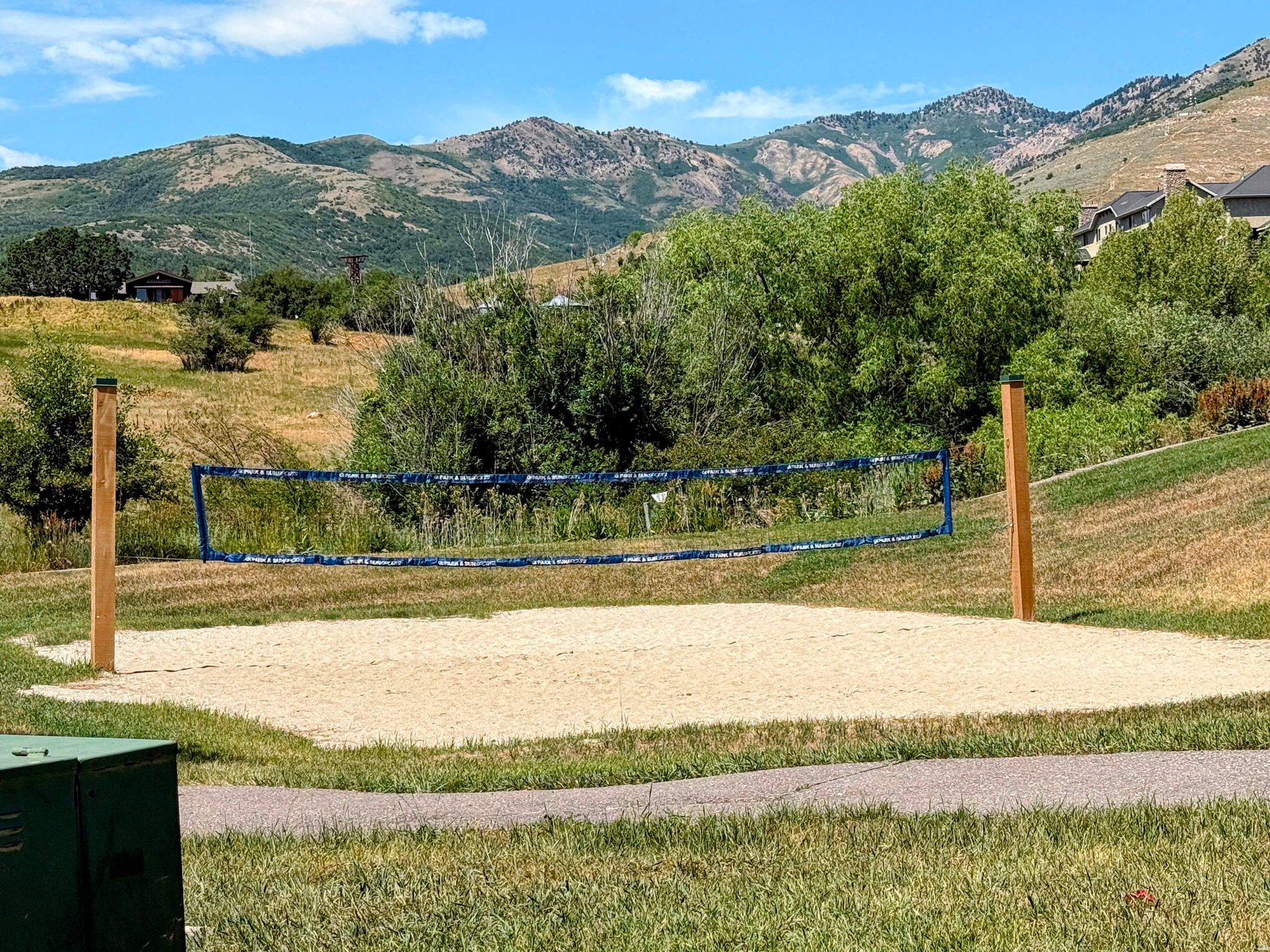 MOOSE HOLLOW - Residential