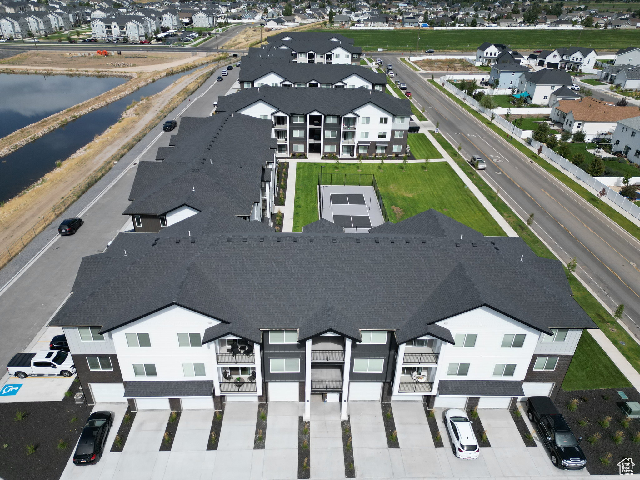 SAWMILL CONDOS - Residential