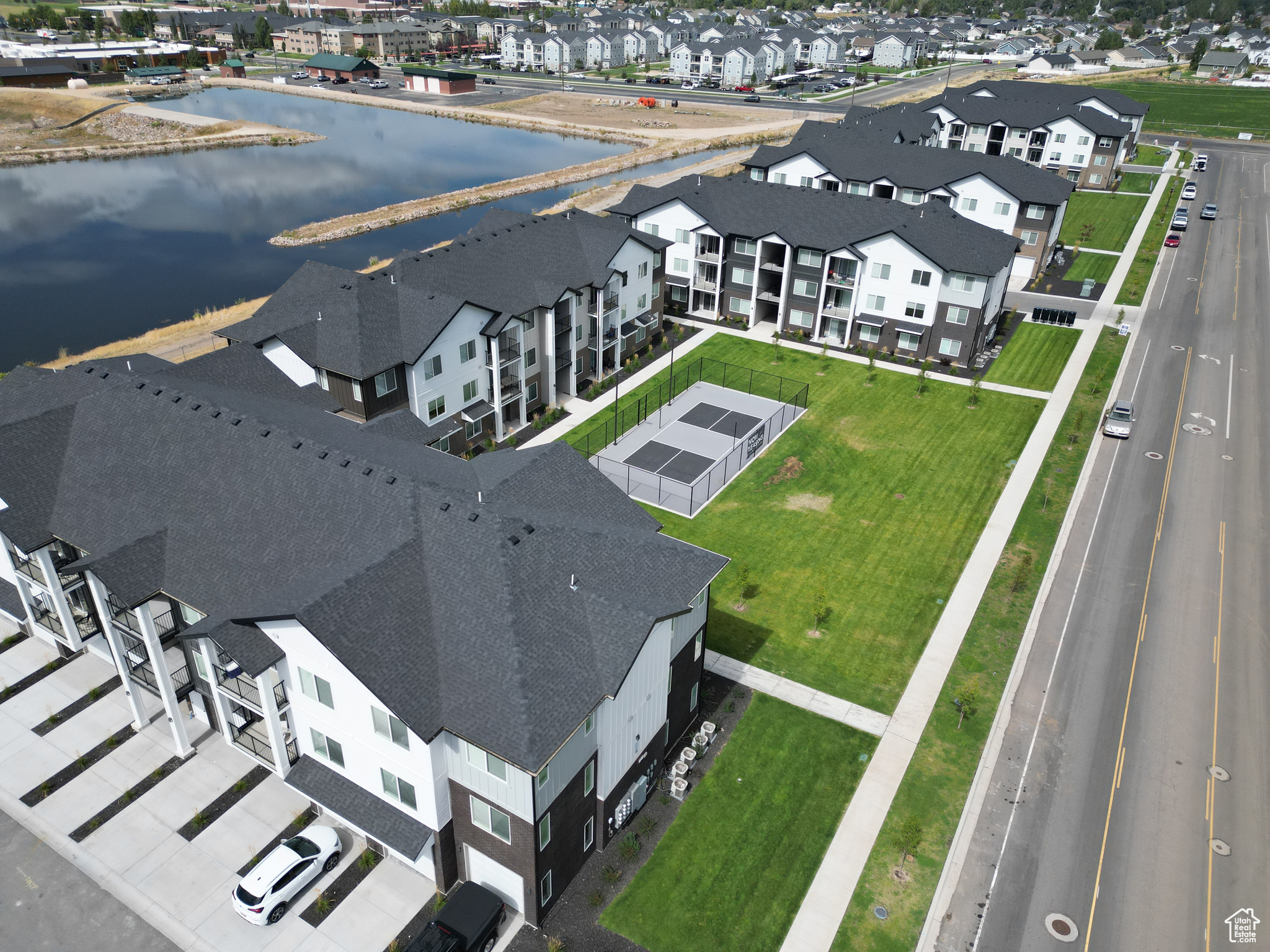SAWMILL CONDOS - Residential
