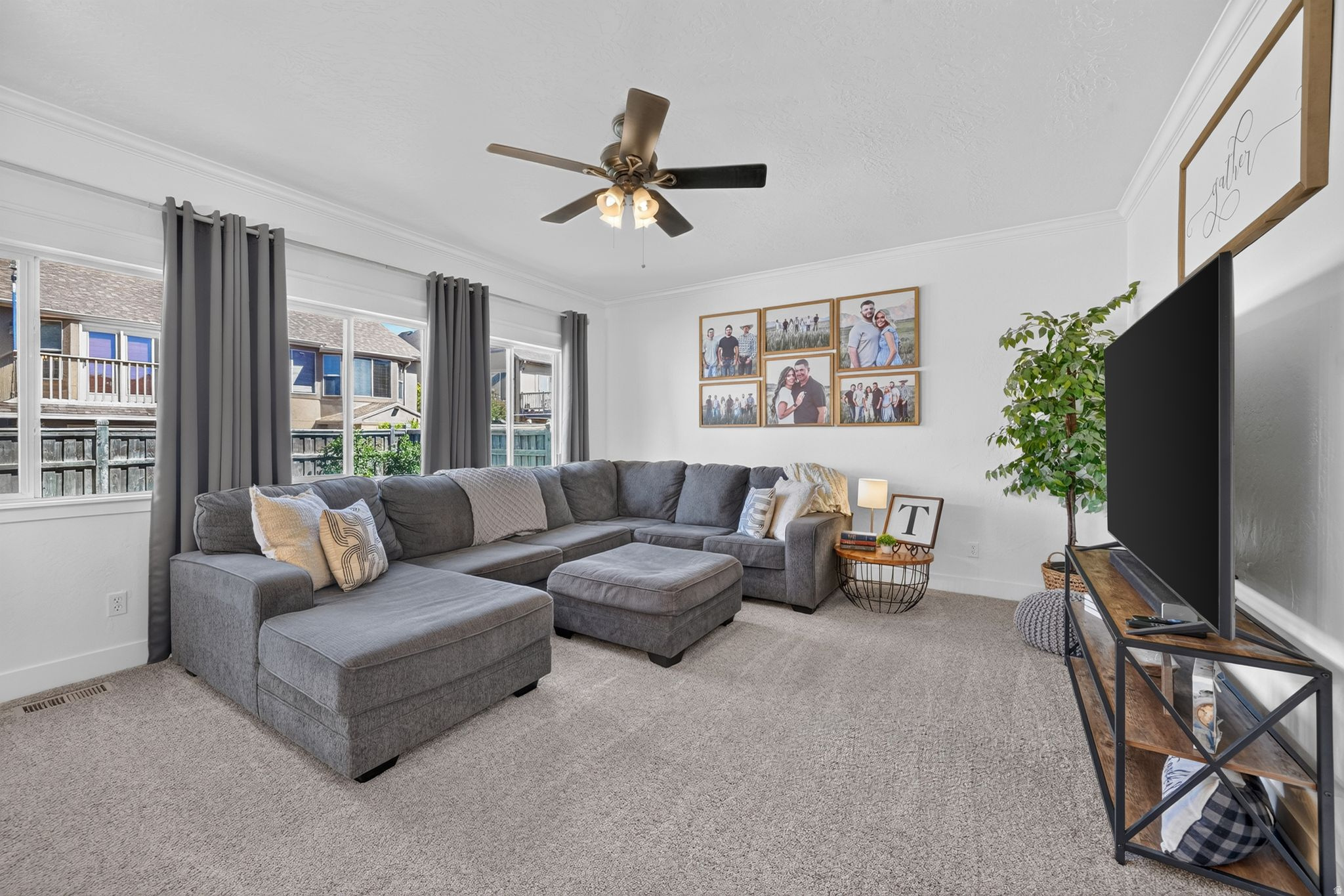 ANTHEM ON THE GREEN - Residential