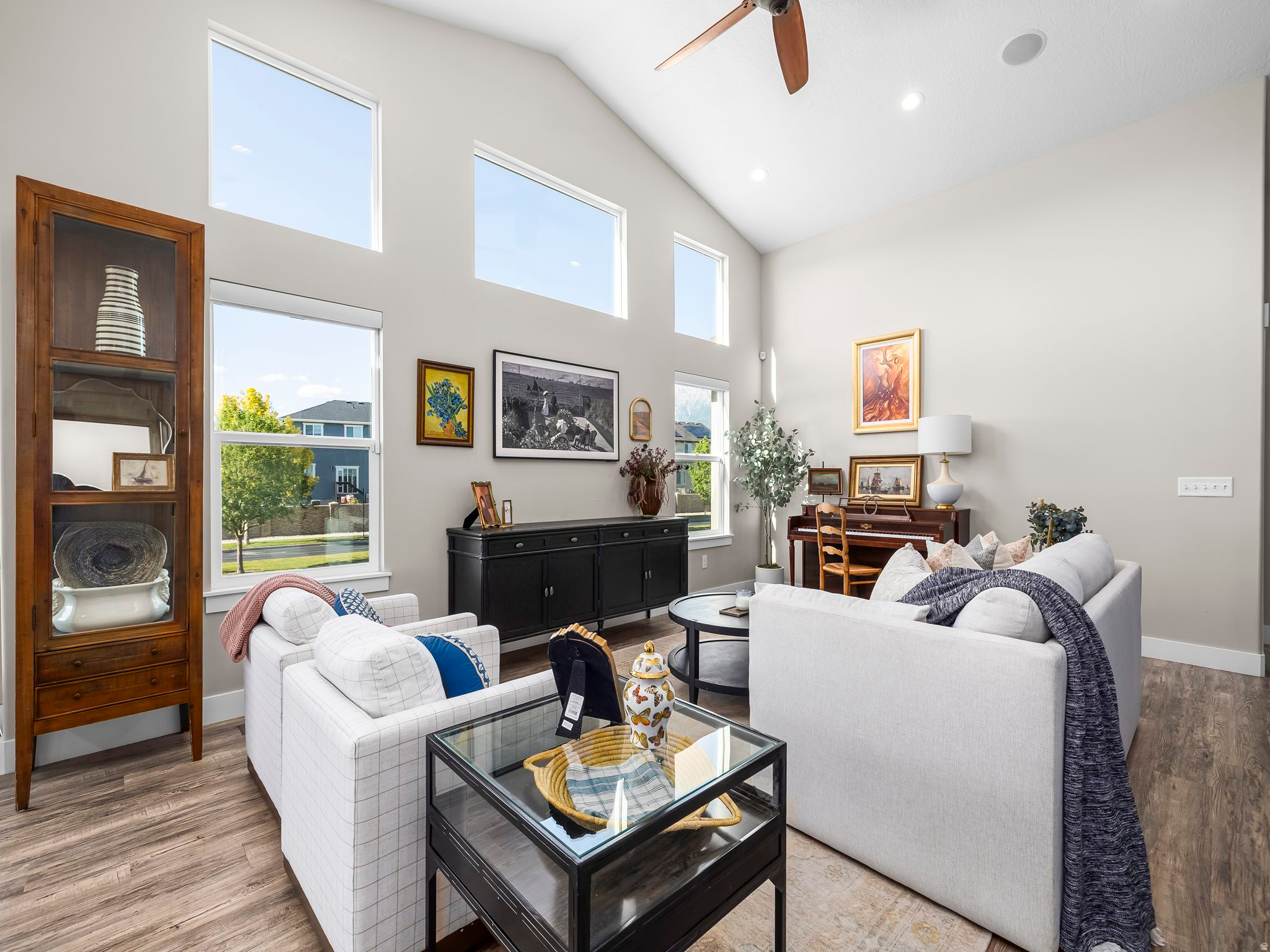THE MEADOWS - Residential