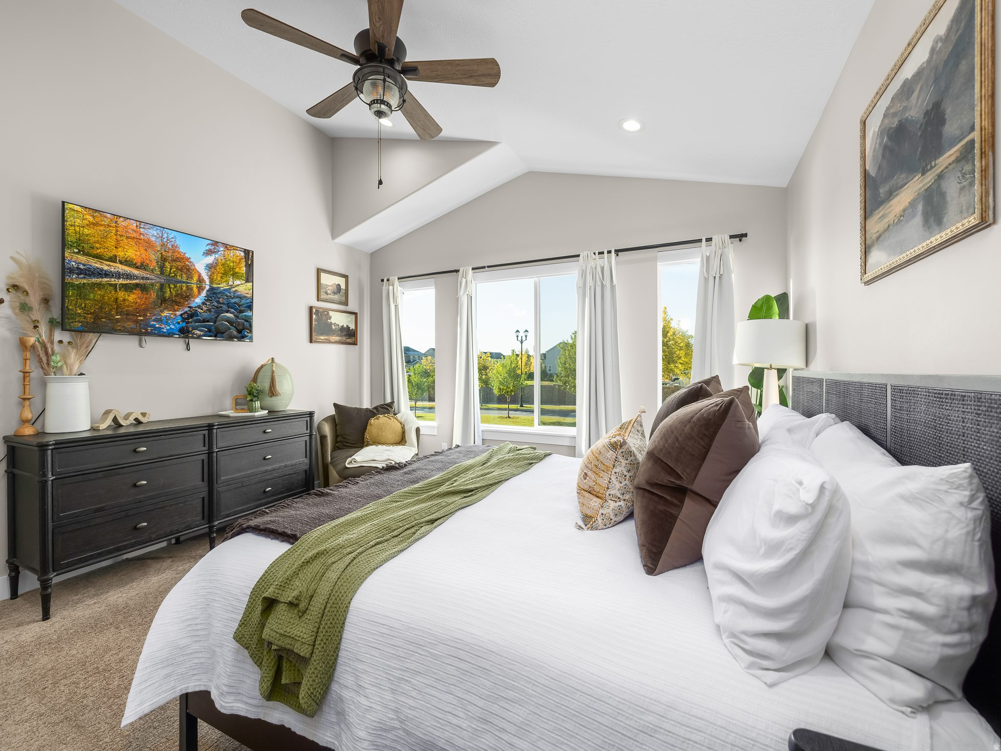 THE MEADOWS - Residential