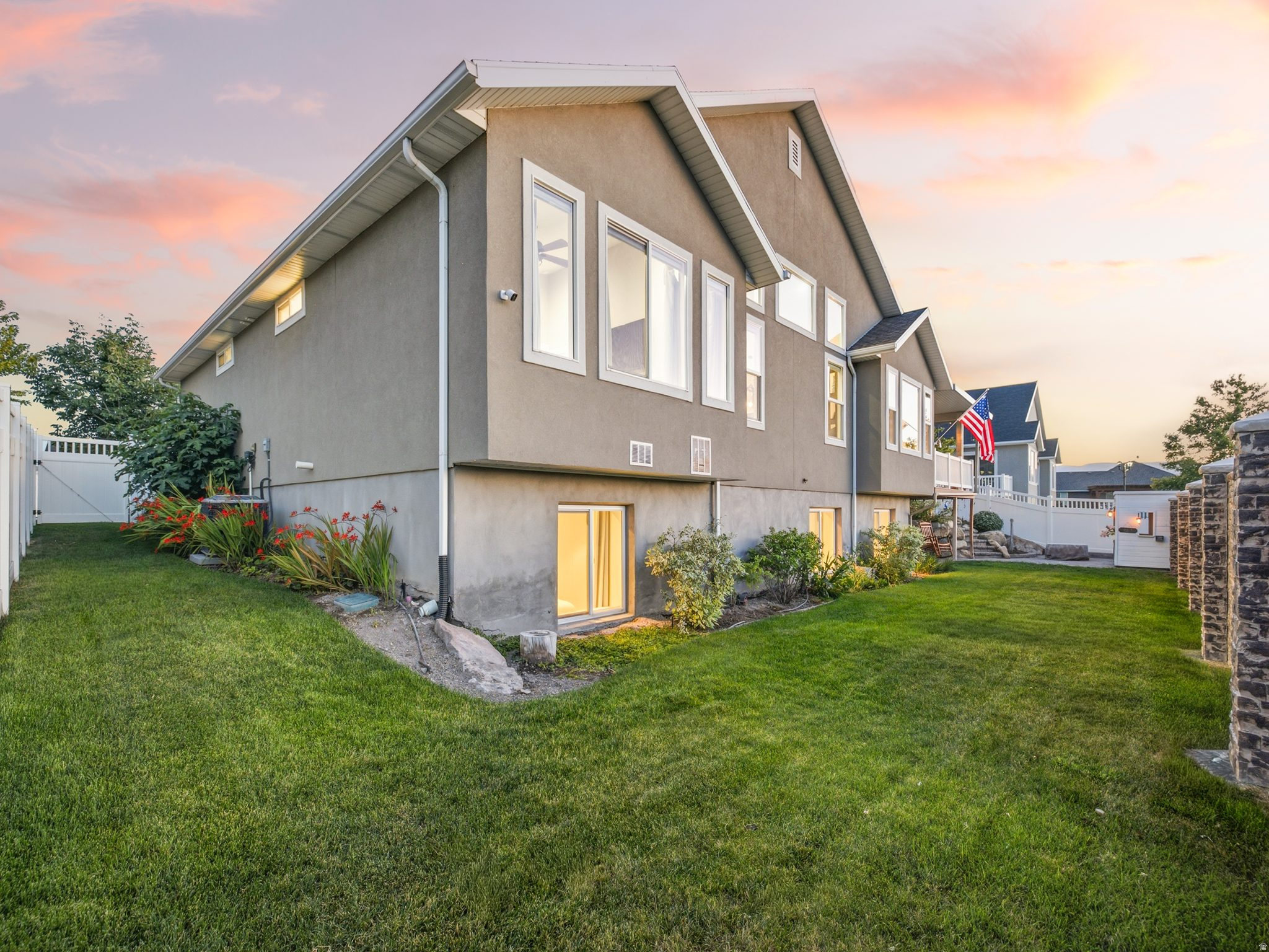 THE MEADOWS - Residential