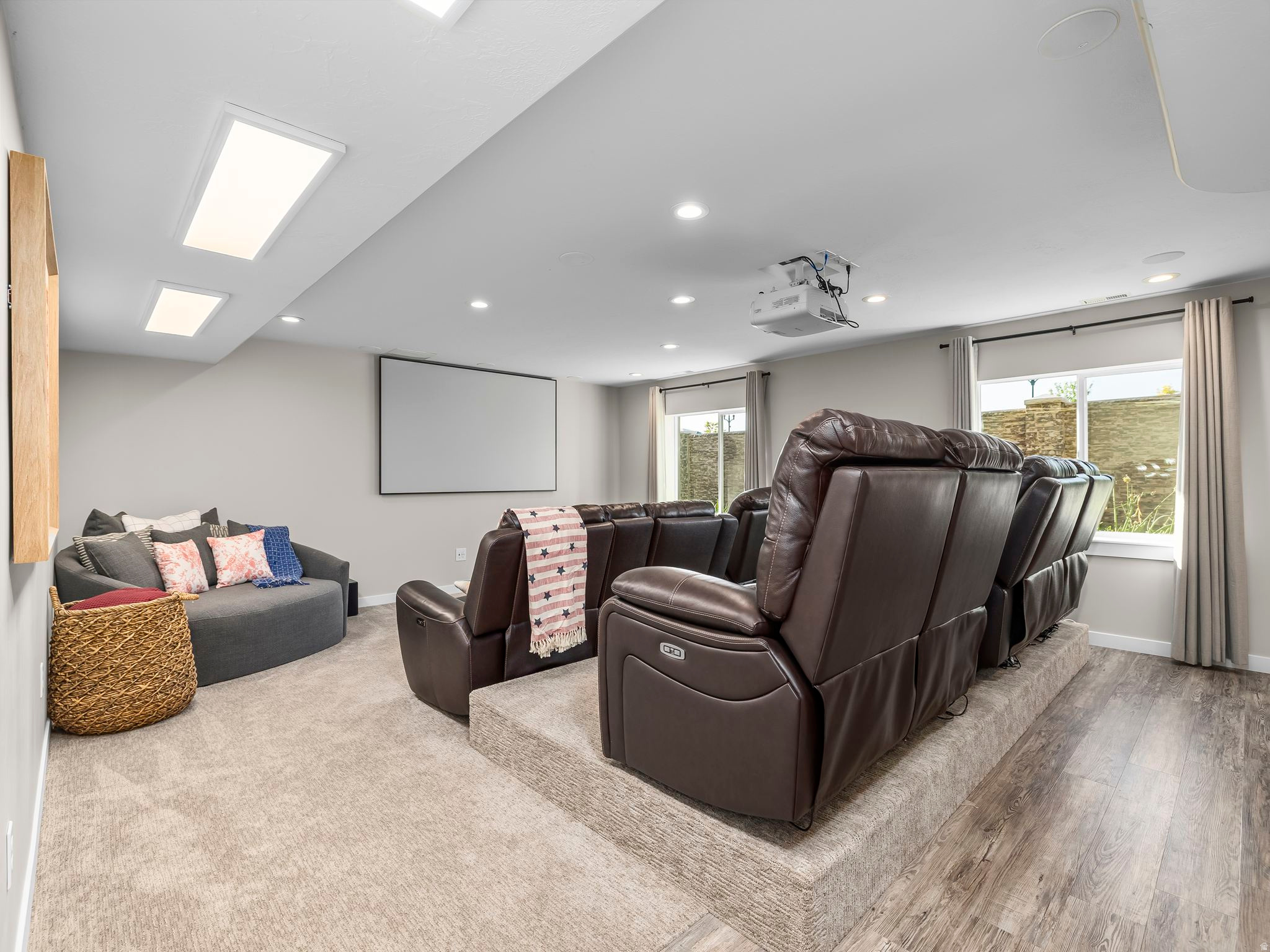 THE MEADOWS - Residential
