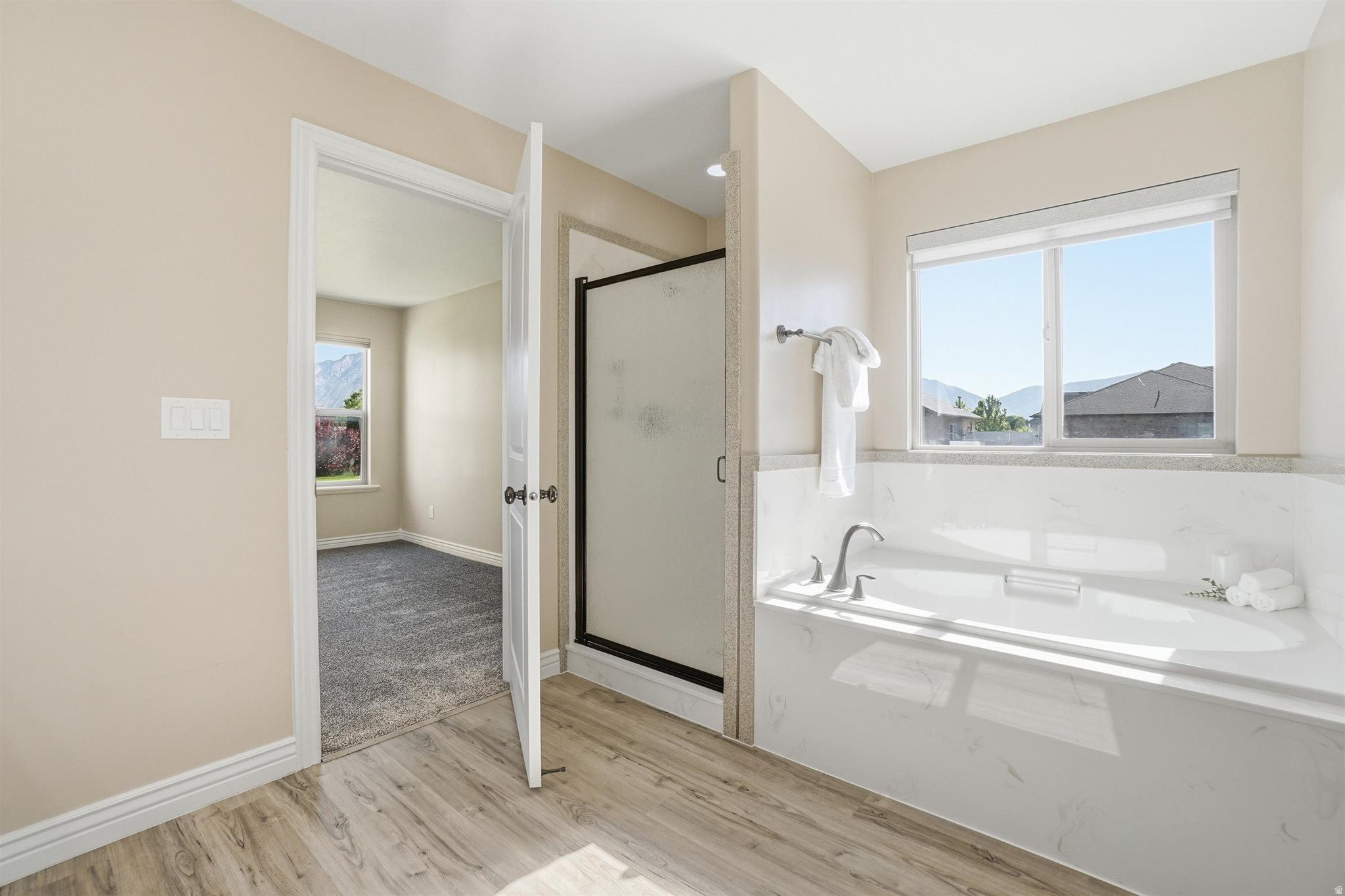 MOUNTAIN WEST MEADOWS - Residential