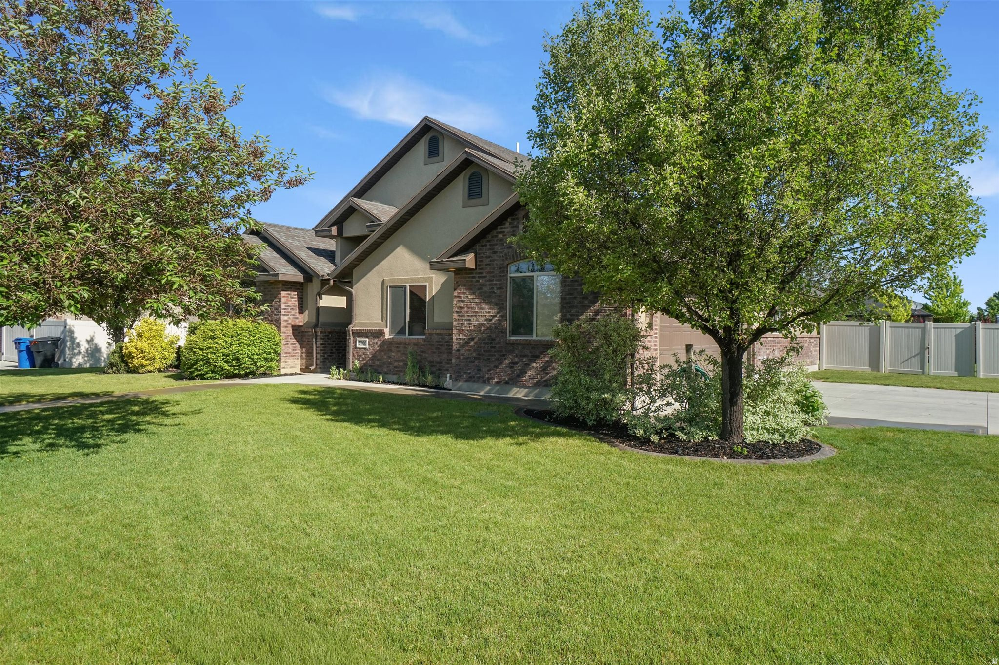MOUNTAIN WEST MEADOWS - Residential