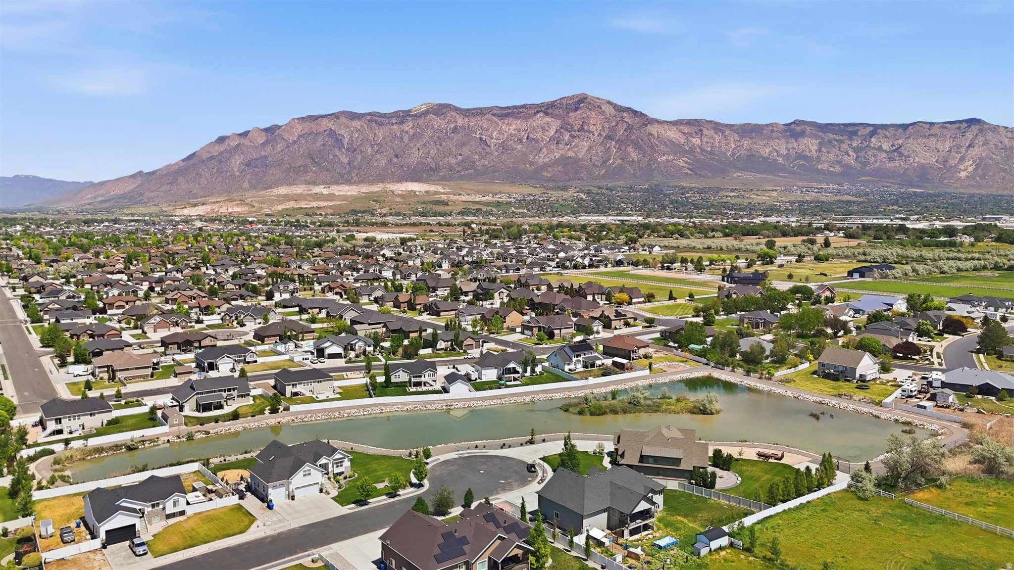 MOUNTAIN WEST MEADOWS - Residential